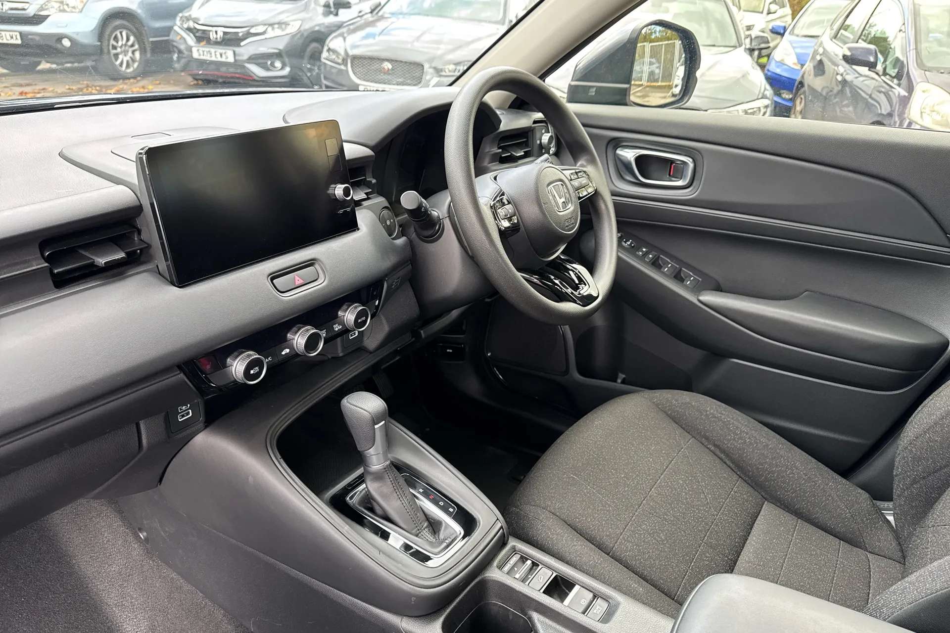 A 2023 HONDA HR-V 1.5 eHEV Elegance 5dr CVT A 2023 HONDA HR-V 1.5 eHEV Elegance 5dr CVT