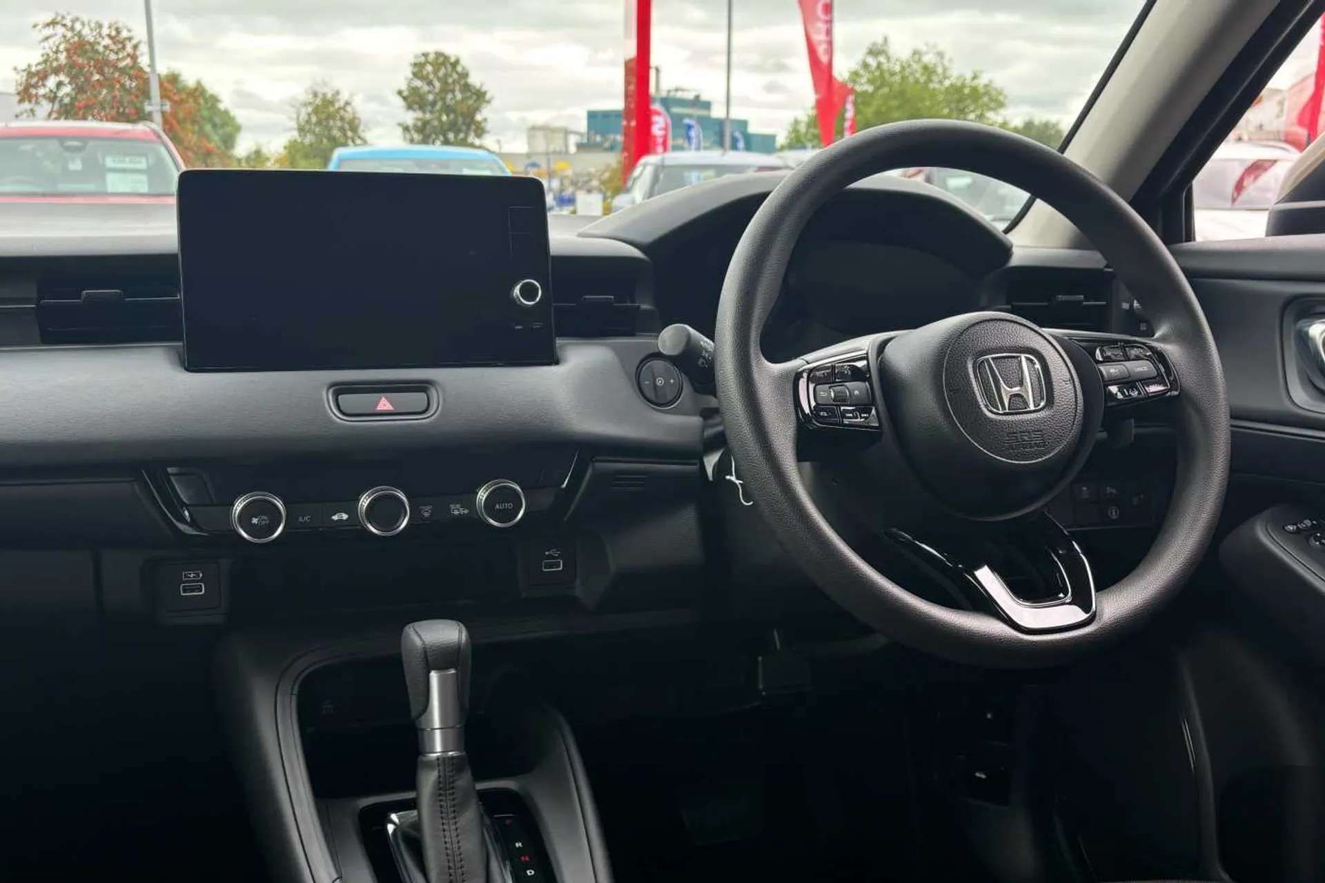 A 2023 HONDA HR-V 1.5 eHEV Elegance 5dr CVT A 2023 HONDA HR-V 1.5 eHEV Elegance 5dr CVT