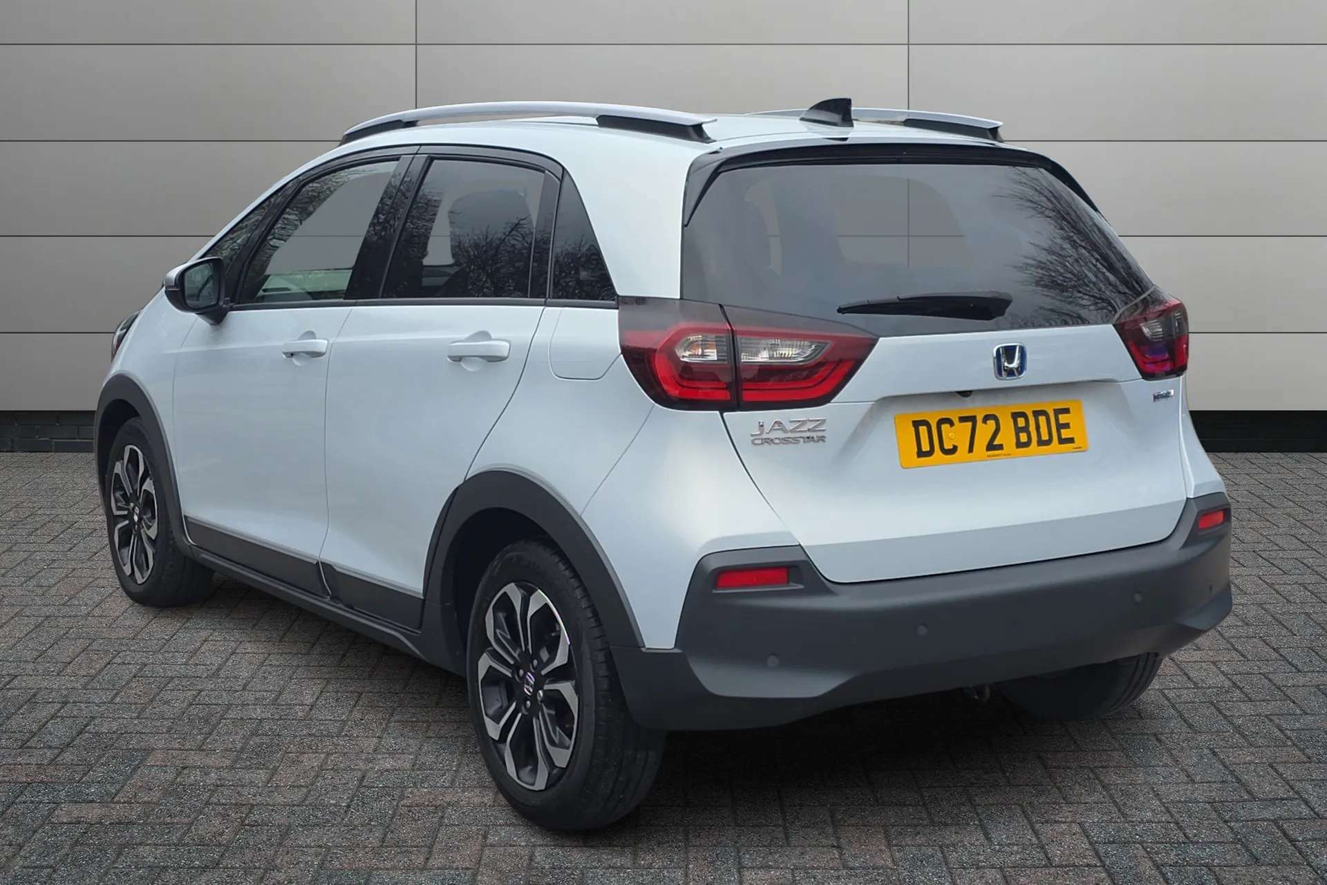 A 2023 HONDA JAZZ 1.5 i-MMD Hybrid Crosstar EX 5dr eCVT A 2023 HONDA JAZZ 1.5 i-MMD Hybrid Crosstar EX 5dr eCVT