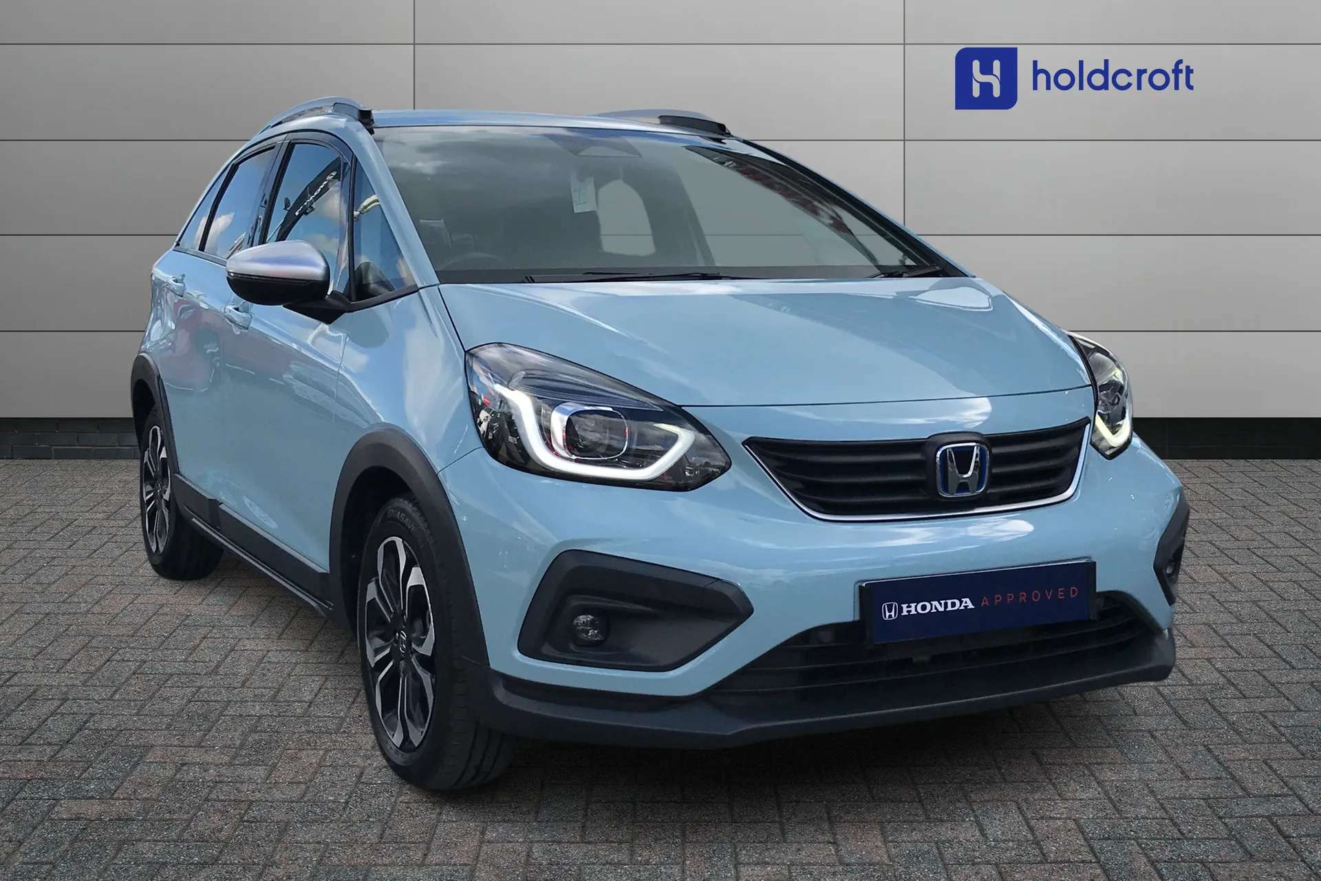 A 2022 HONDA JAZZ 1.5 i-MMD Hybrid Crosstar EX 5dr eCVT A 2022 HONDA JAZZ 1.5 i-MMD Hybrid Crosstar EX 5dr eCVT