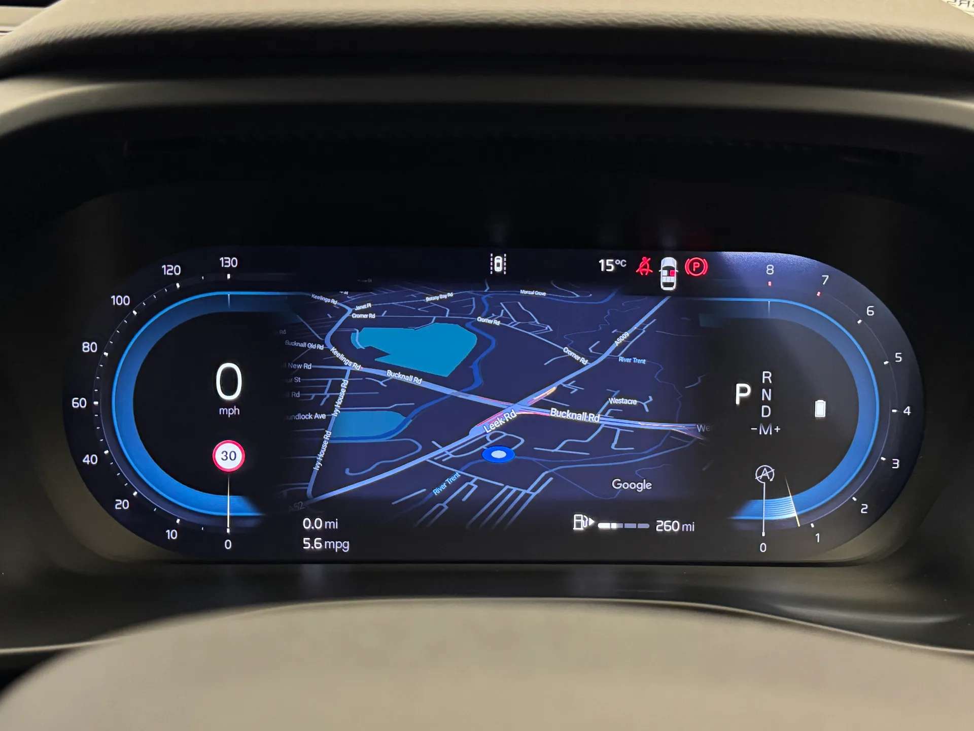 2025 VOLVO XC40 2025 VOLVO XC40