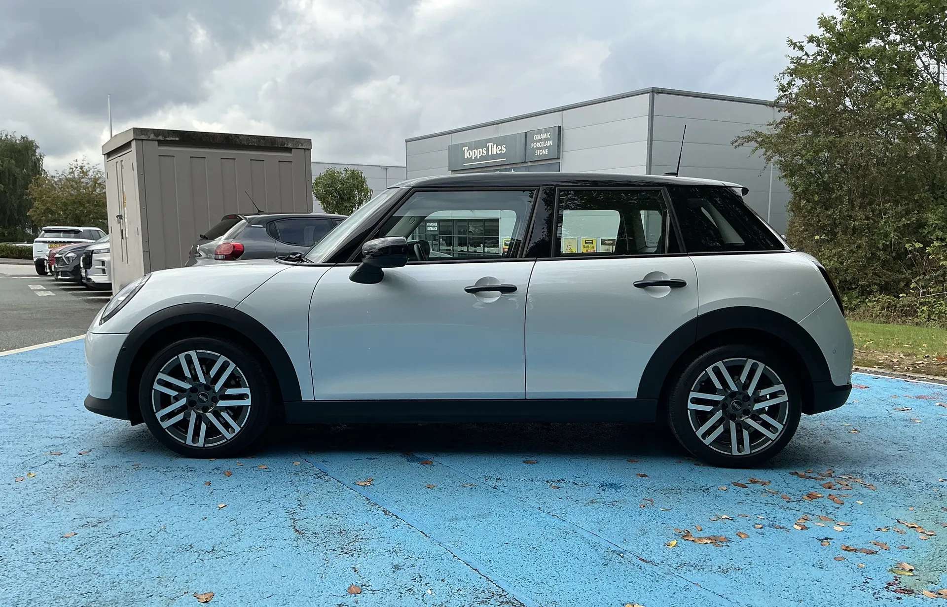 2025 MINI COOPER 2025 MINI COOPER