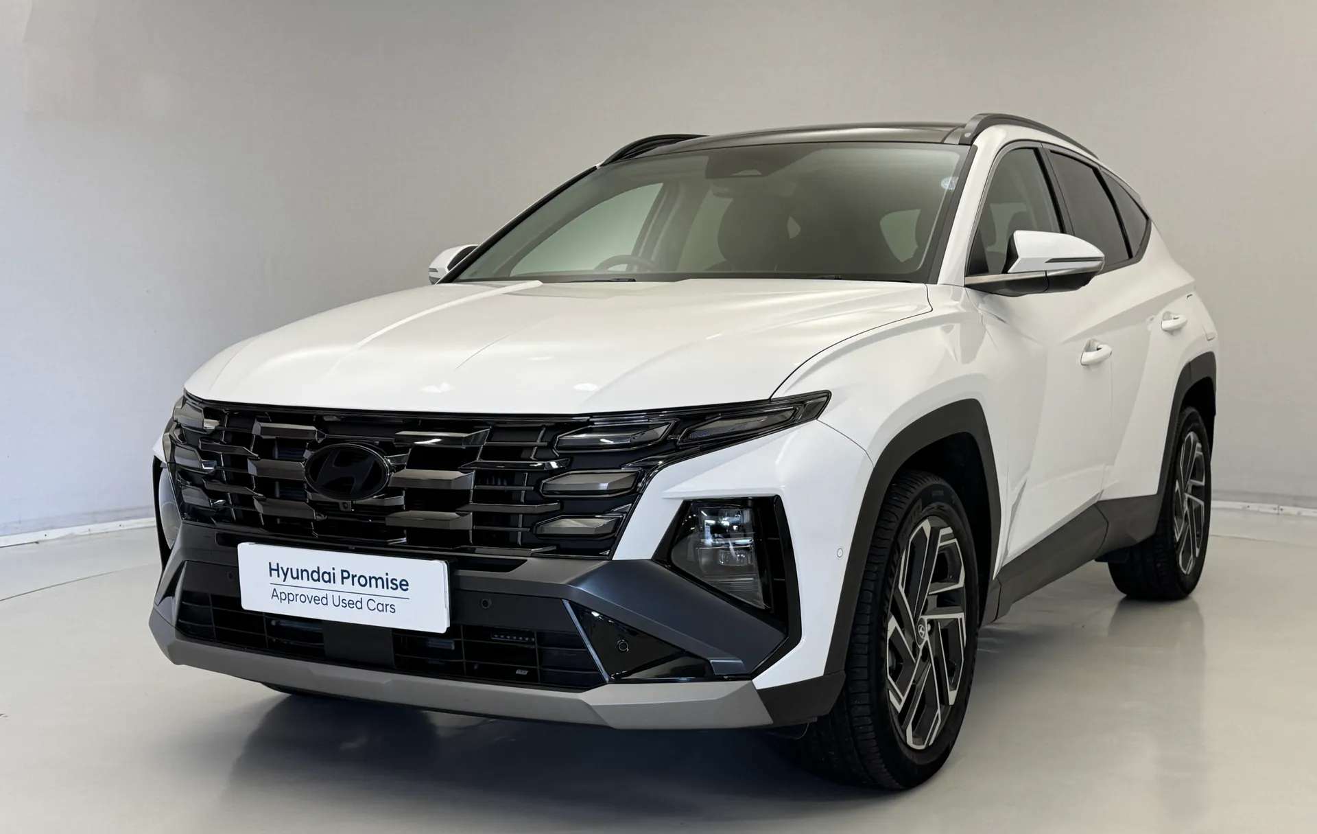 A 2024 HYUNDAI TUCSON 1.6T Hybrid Ultimate 5dr Auto A 2024 HYUNDAI TUCSON 1.6T Hybrid Ultimate 5dr Auto