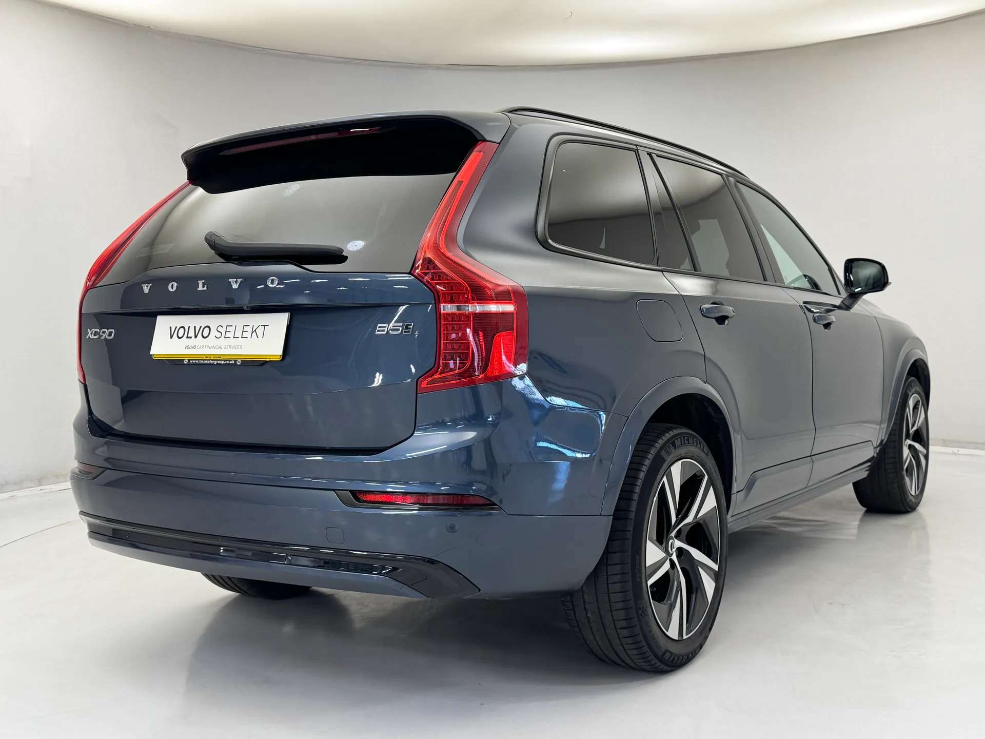 2022 VOLVO XC90 2022 VOLVO XC90