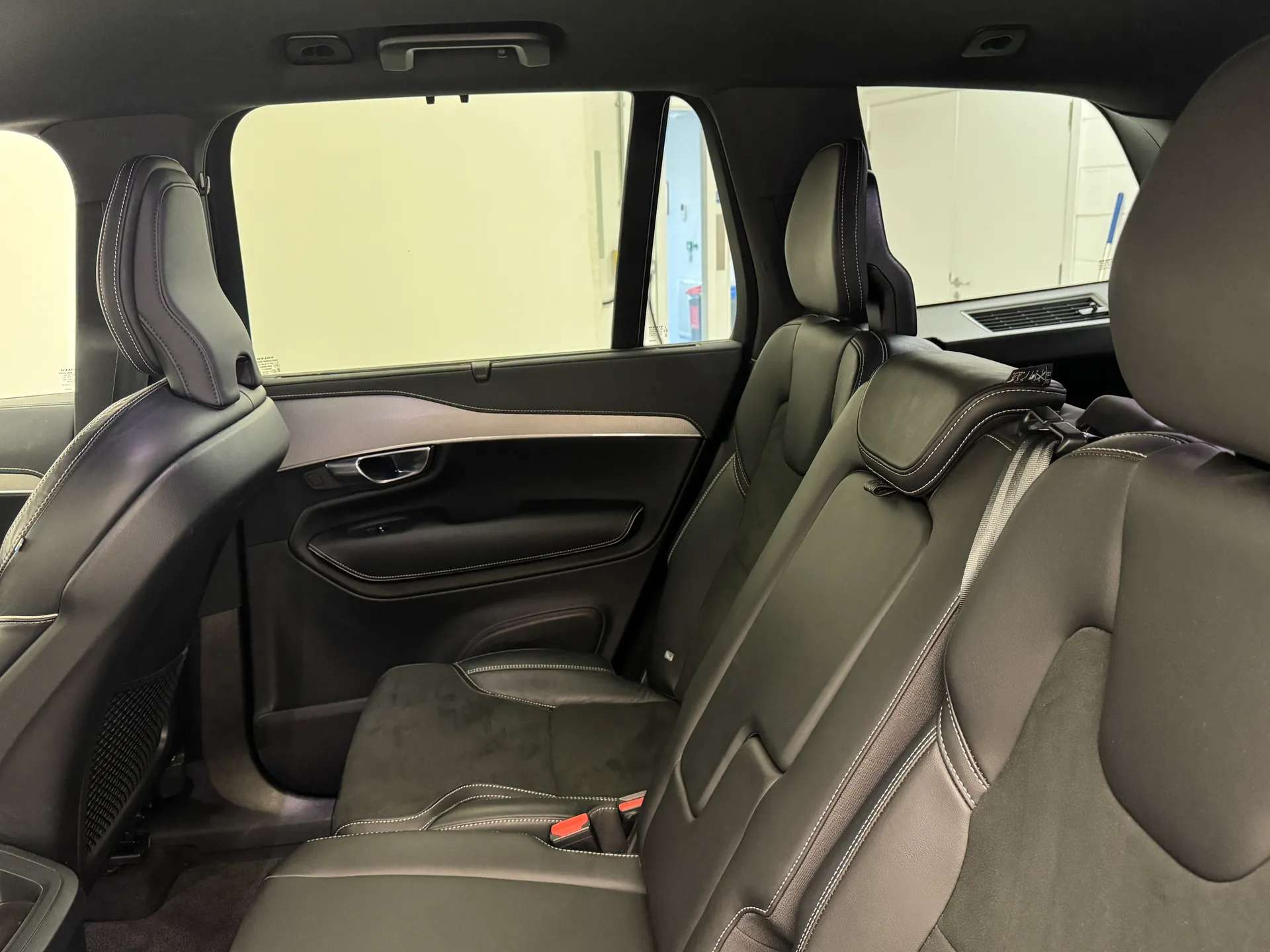 2022 VOLVO XC90 2022 VOLVO XC90