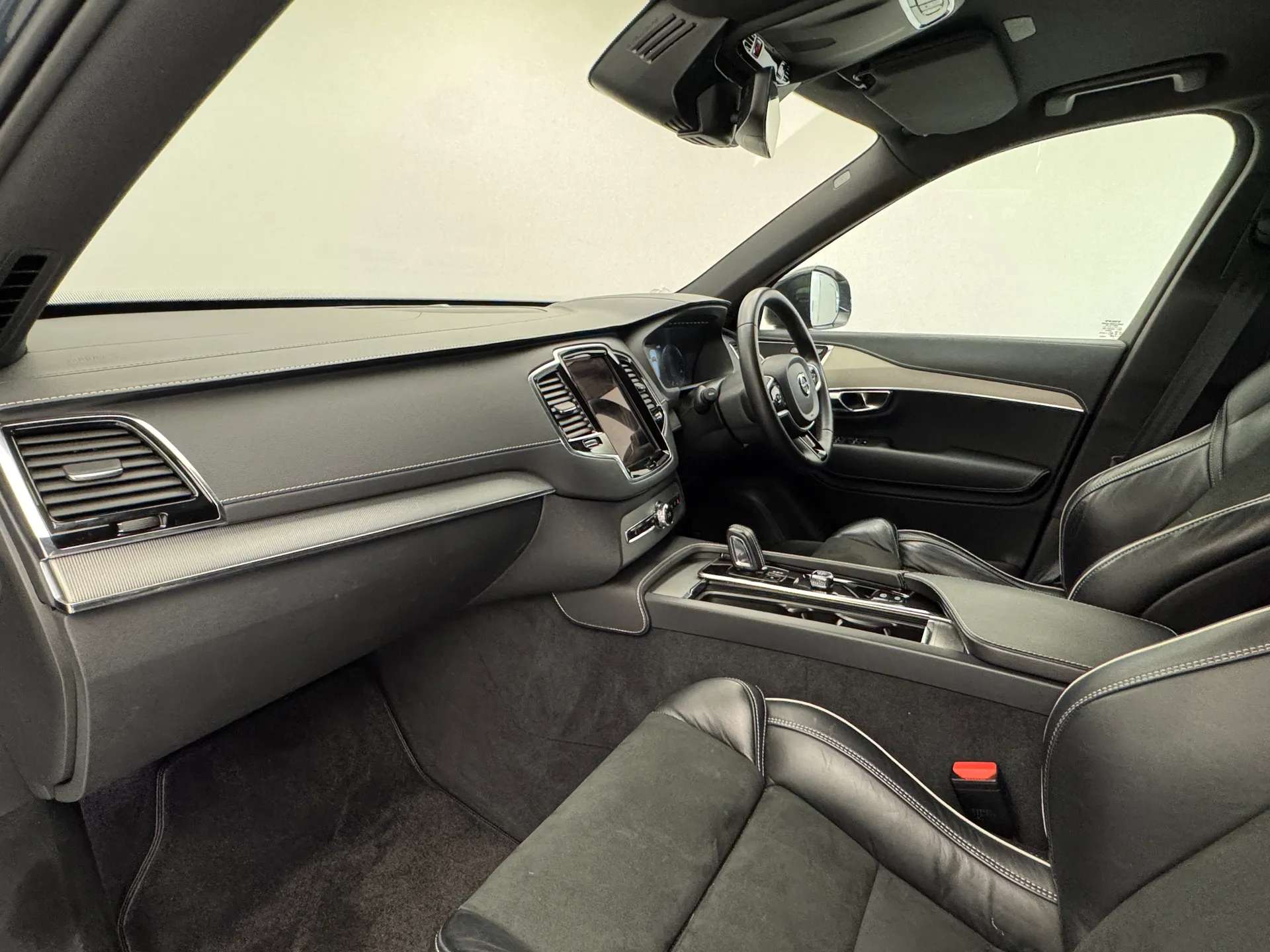 2022 VOLVO XC90 2022 VOLVO XC90