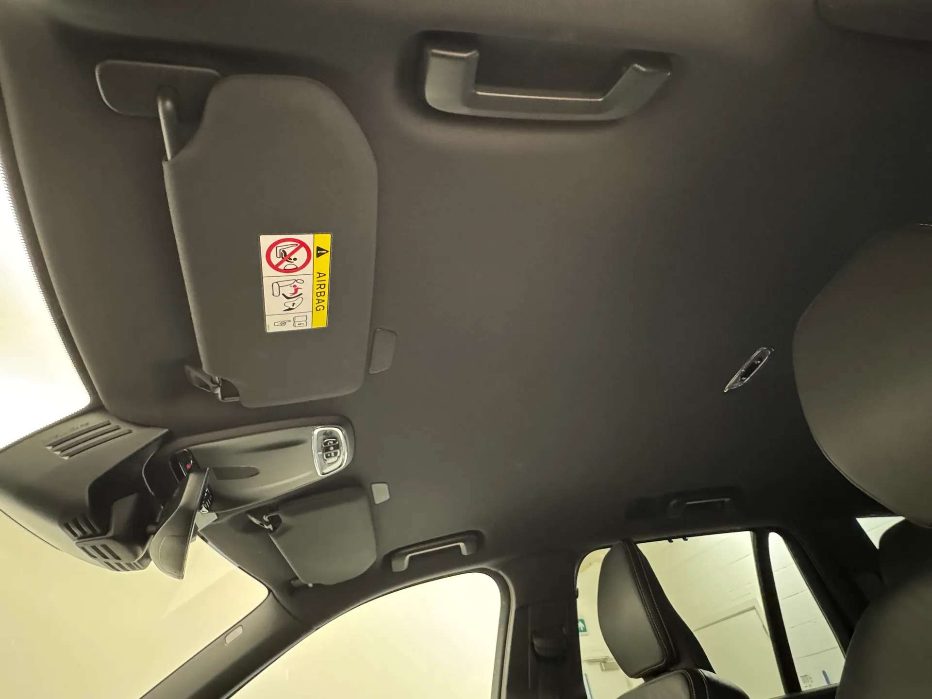 2022 VOLVO XC90 2022 VOLVO XC90