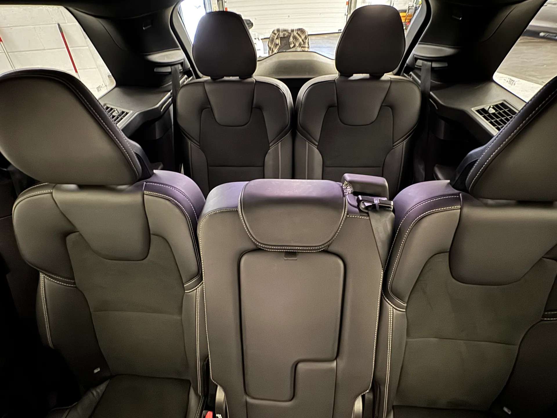 2022 VOLVO XC90 2022 VOLVO XC90