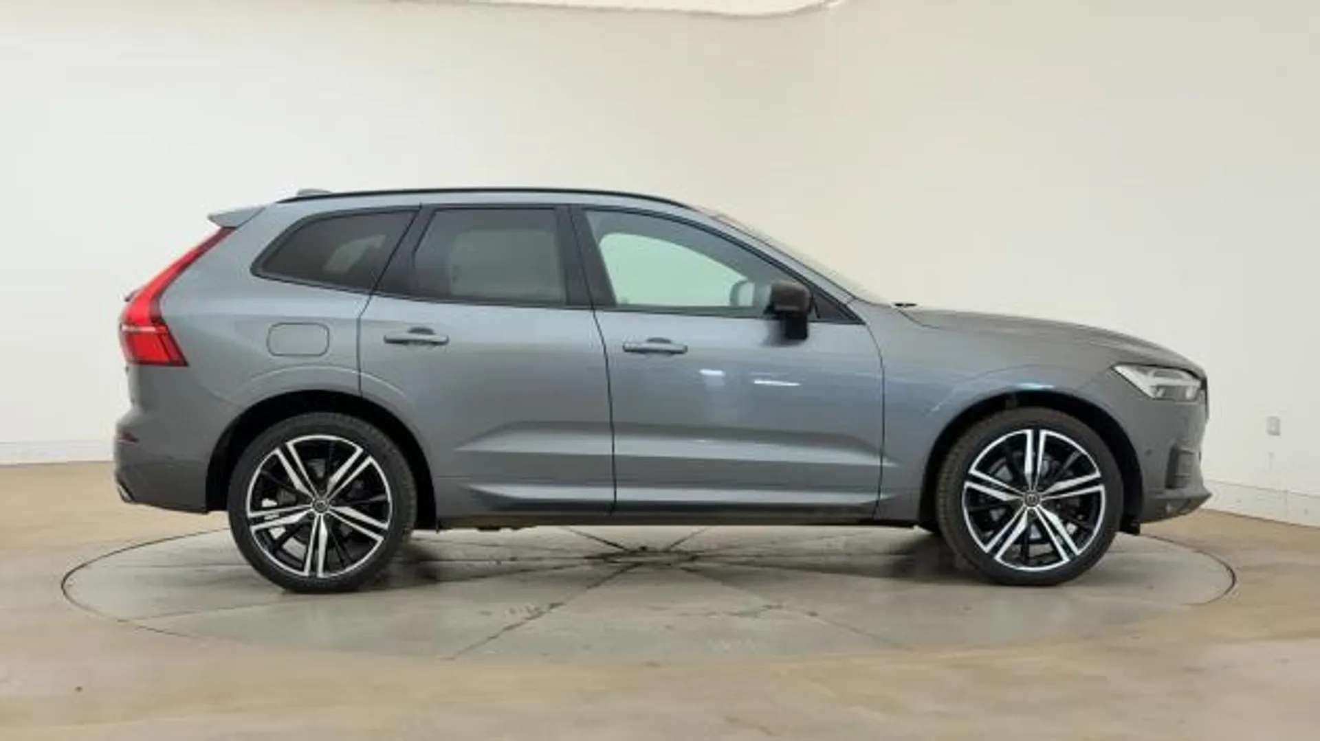 2020 VOLVO XC60 2020 VOLVO XC60