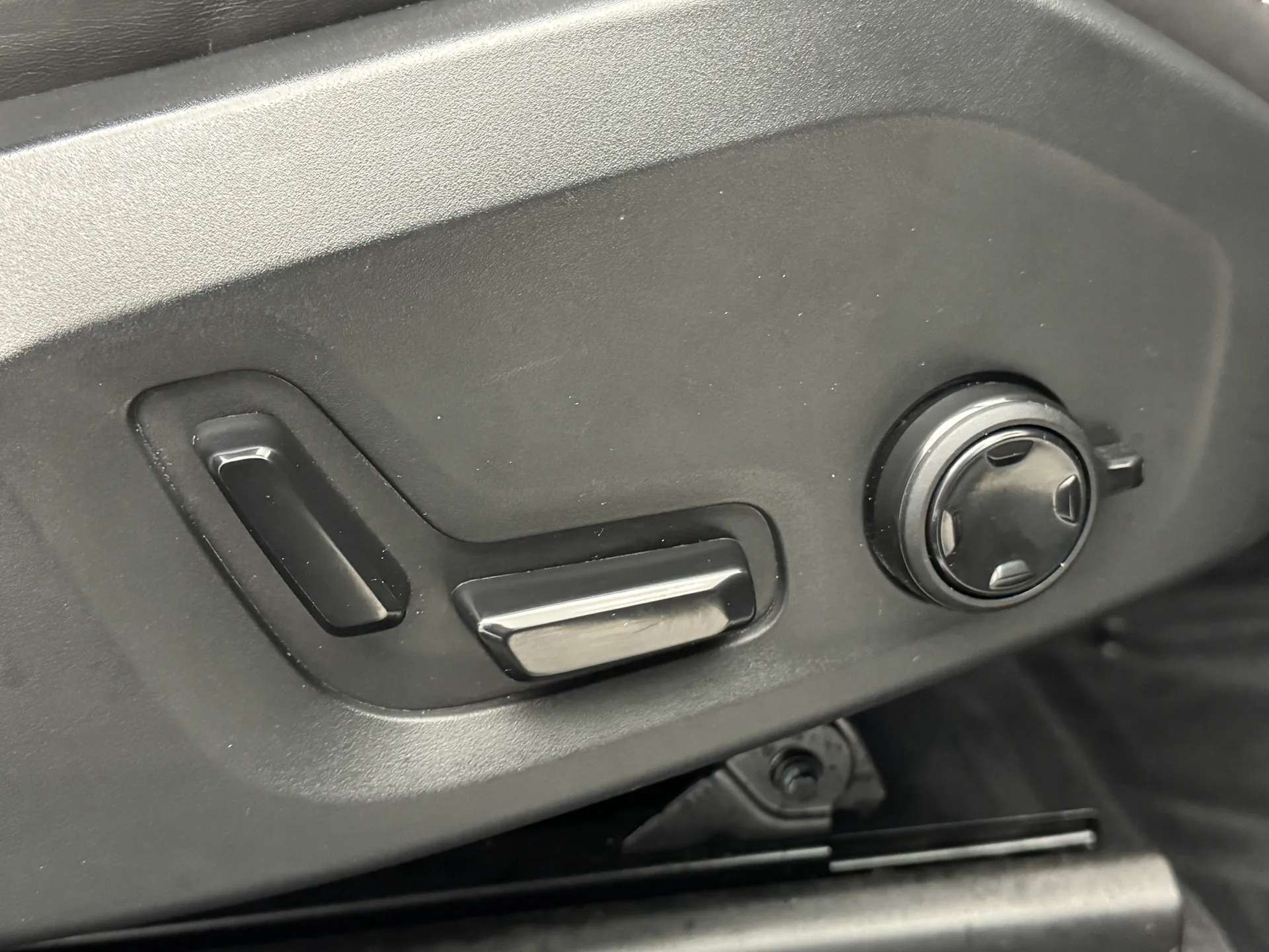 2021 VOLVO XC60 2021 VOLVO XC60