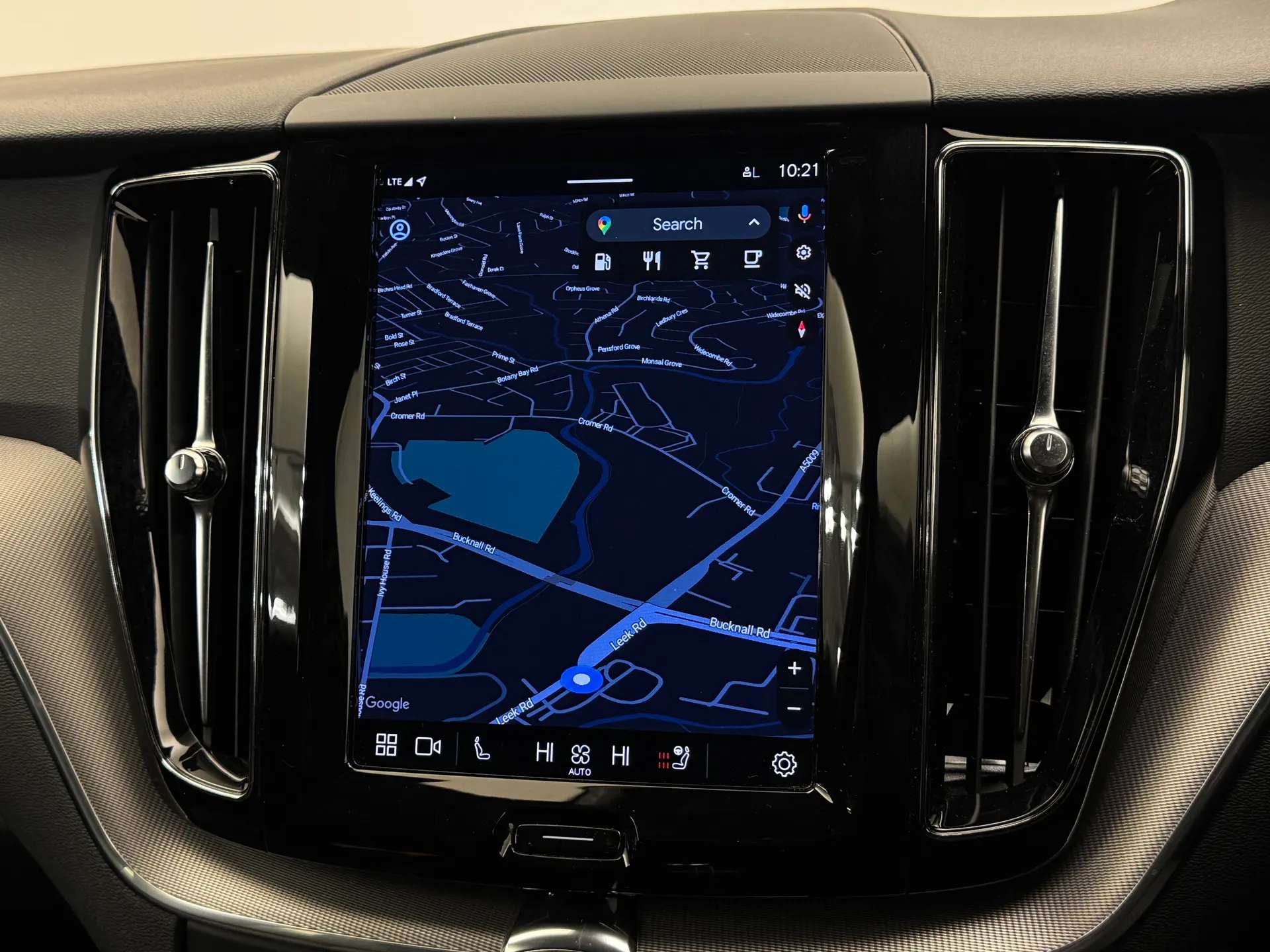 2021 VOLVO XC60 2021 VOLVO XC60