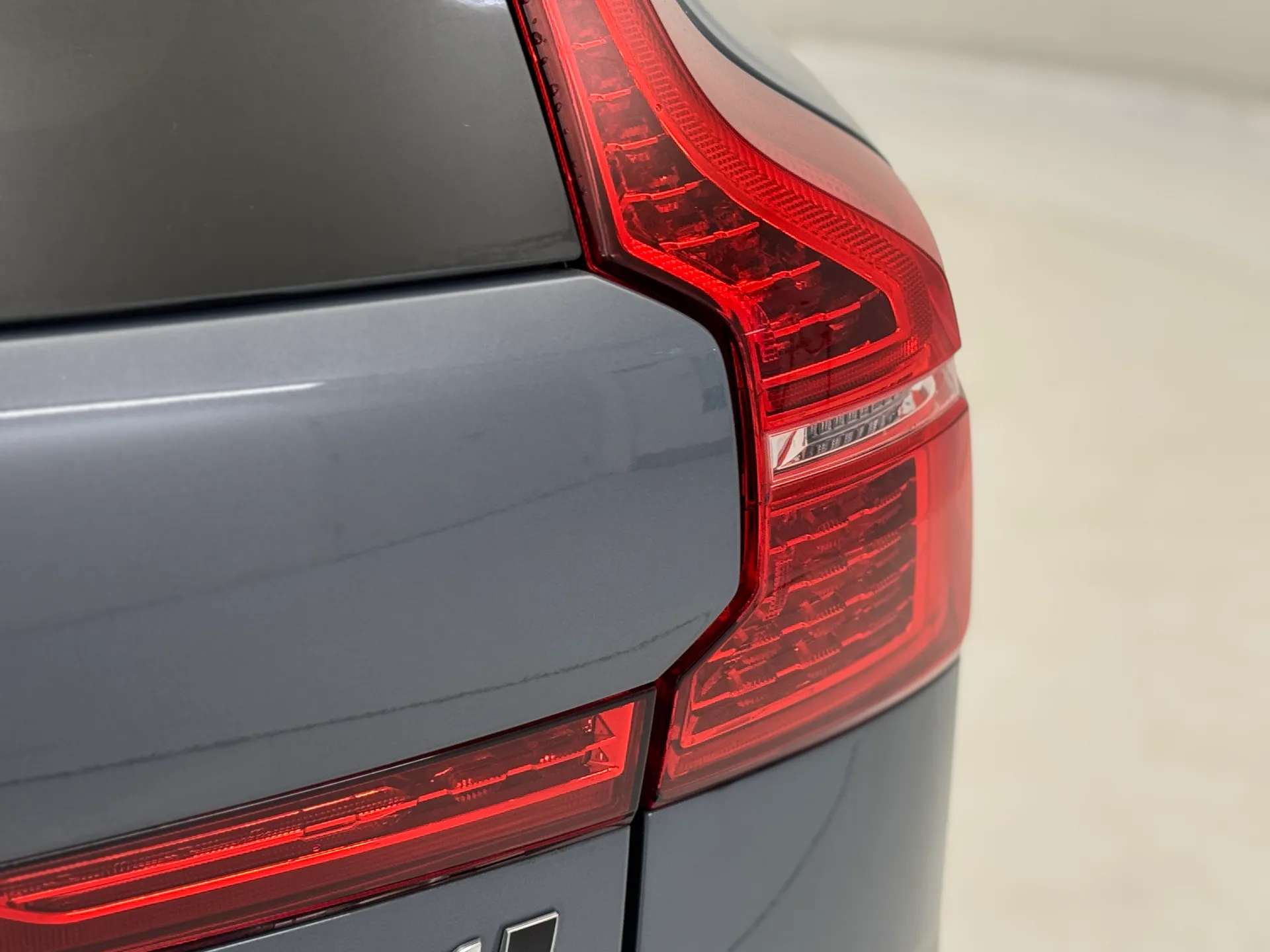 2021 VOLVO XC60 2021 VOLVO XC60