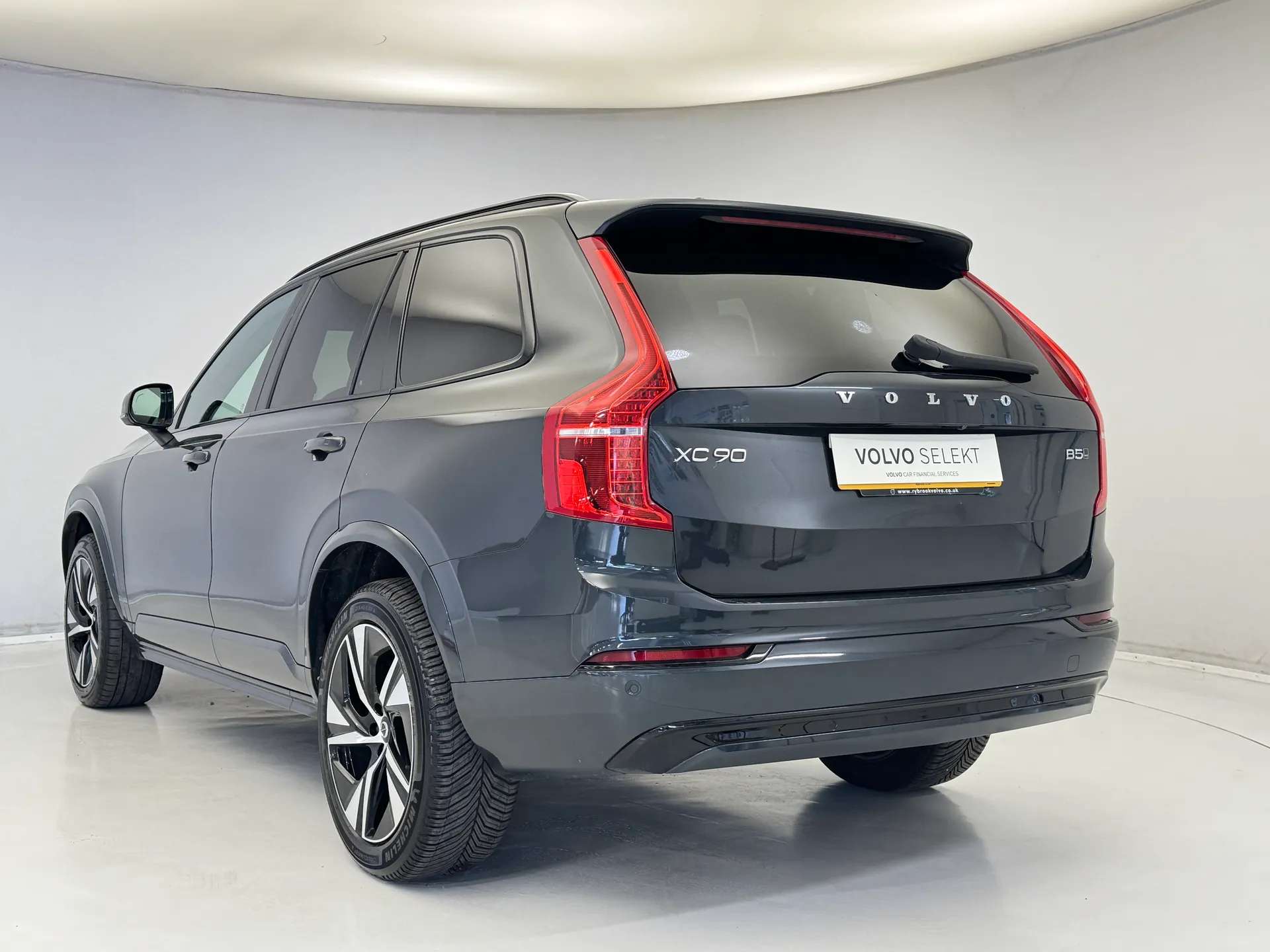 2022 VOLVO XC90 2022 VOLVO XC90