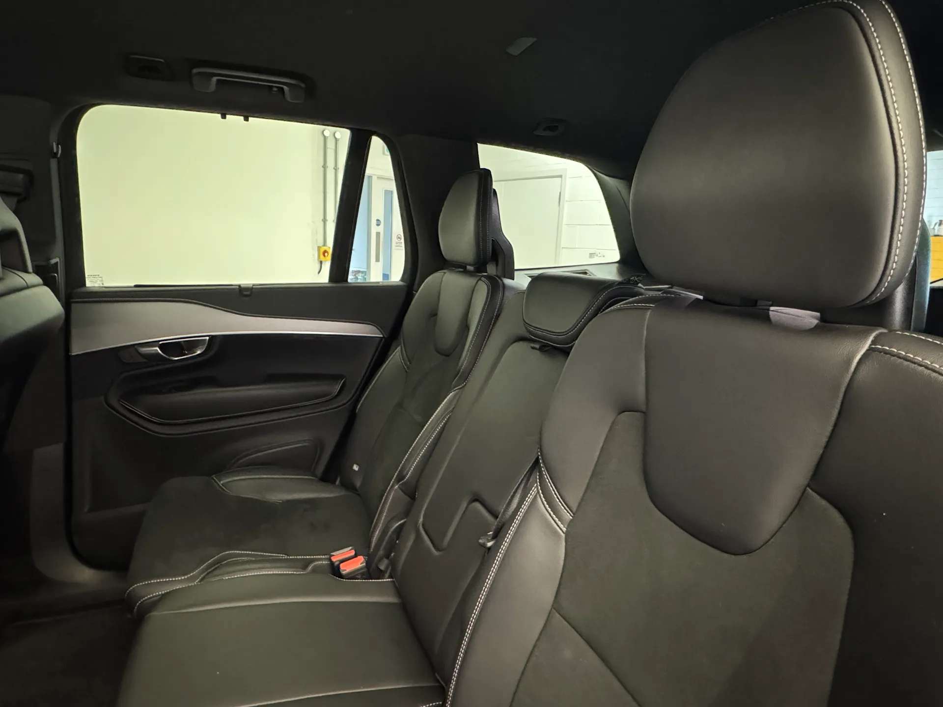 2022 VOLVO XC90 2022 VOLVO XC90