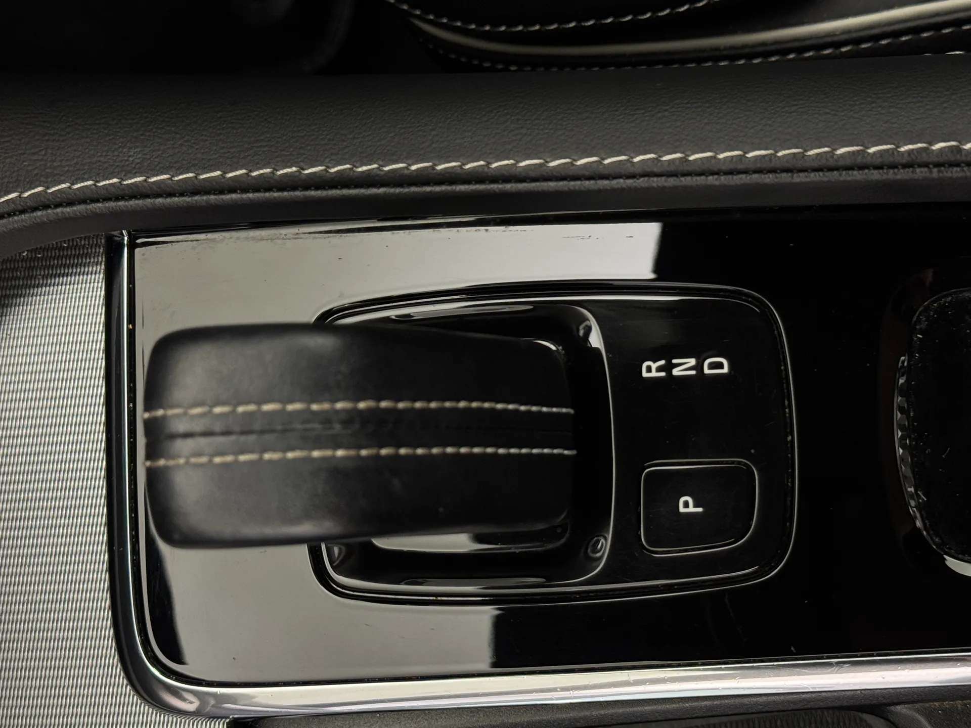 2022 VOLVO XC90 2022 VOLVO XC90