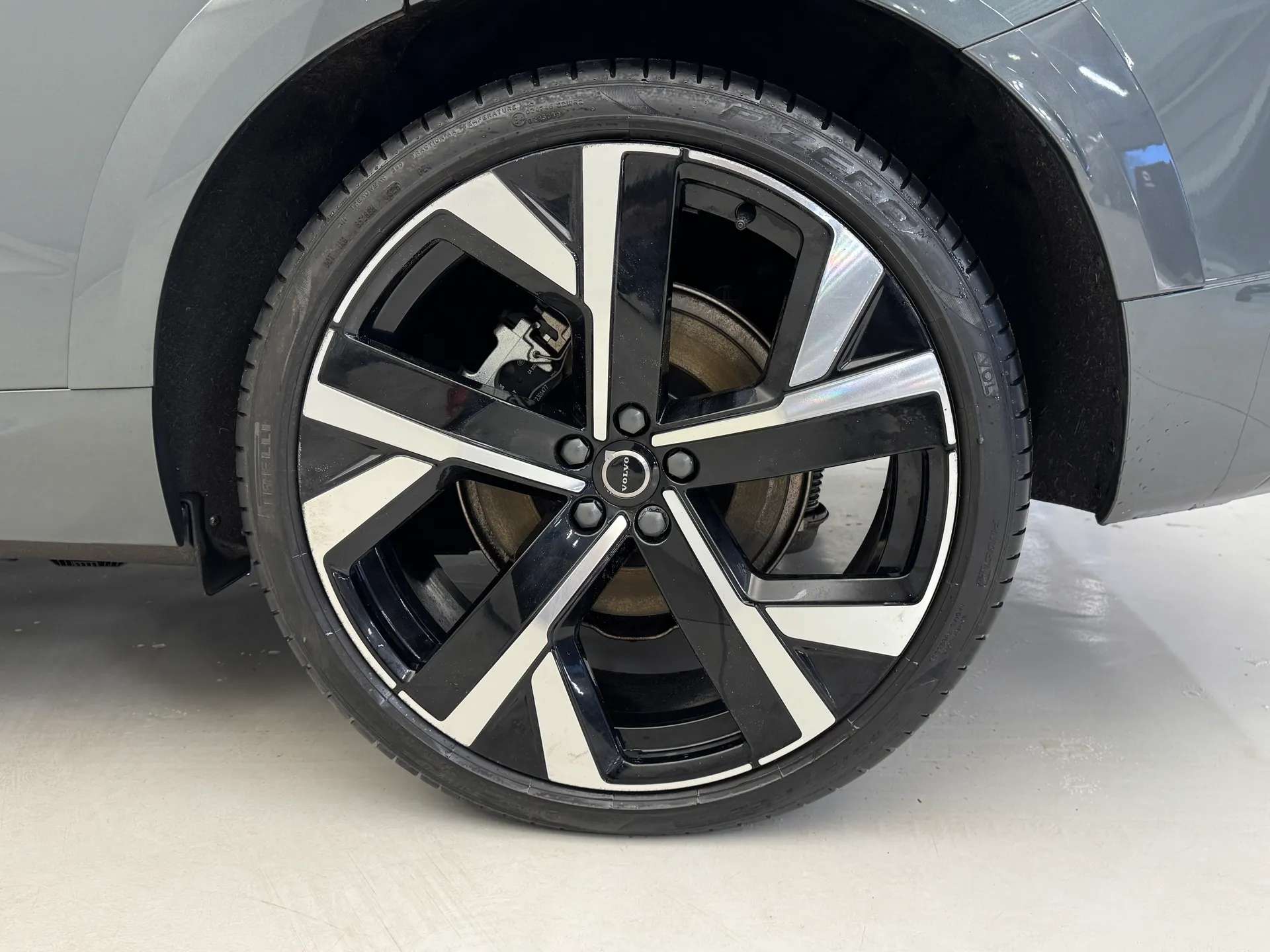 2025 VOLVO XC60 2025 VOLVO XC60