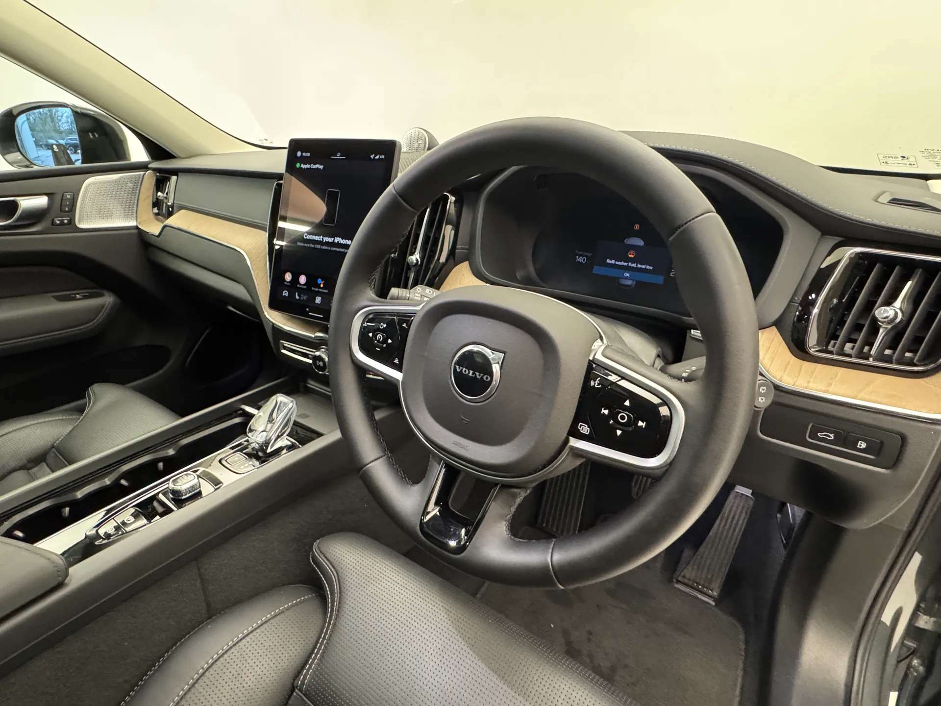 2025 VOLVO XC60 2025 VOLVO XC60