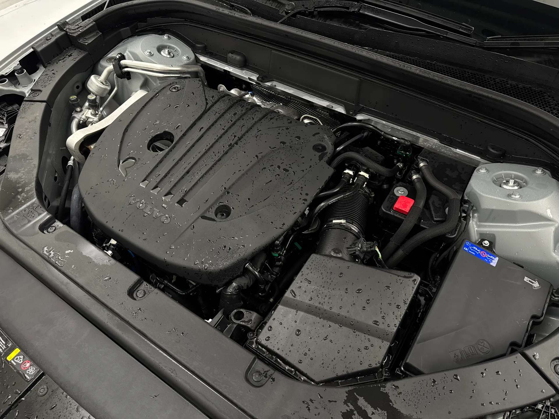 2025 VOLVO XC60 2025 VOLVO XC60