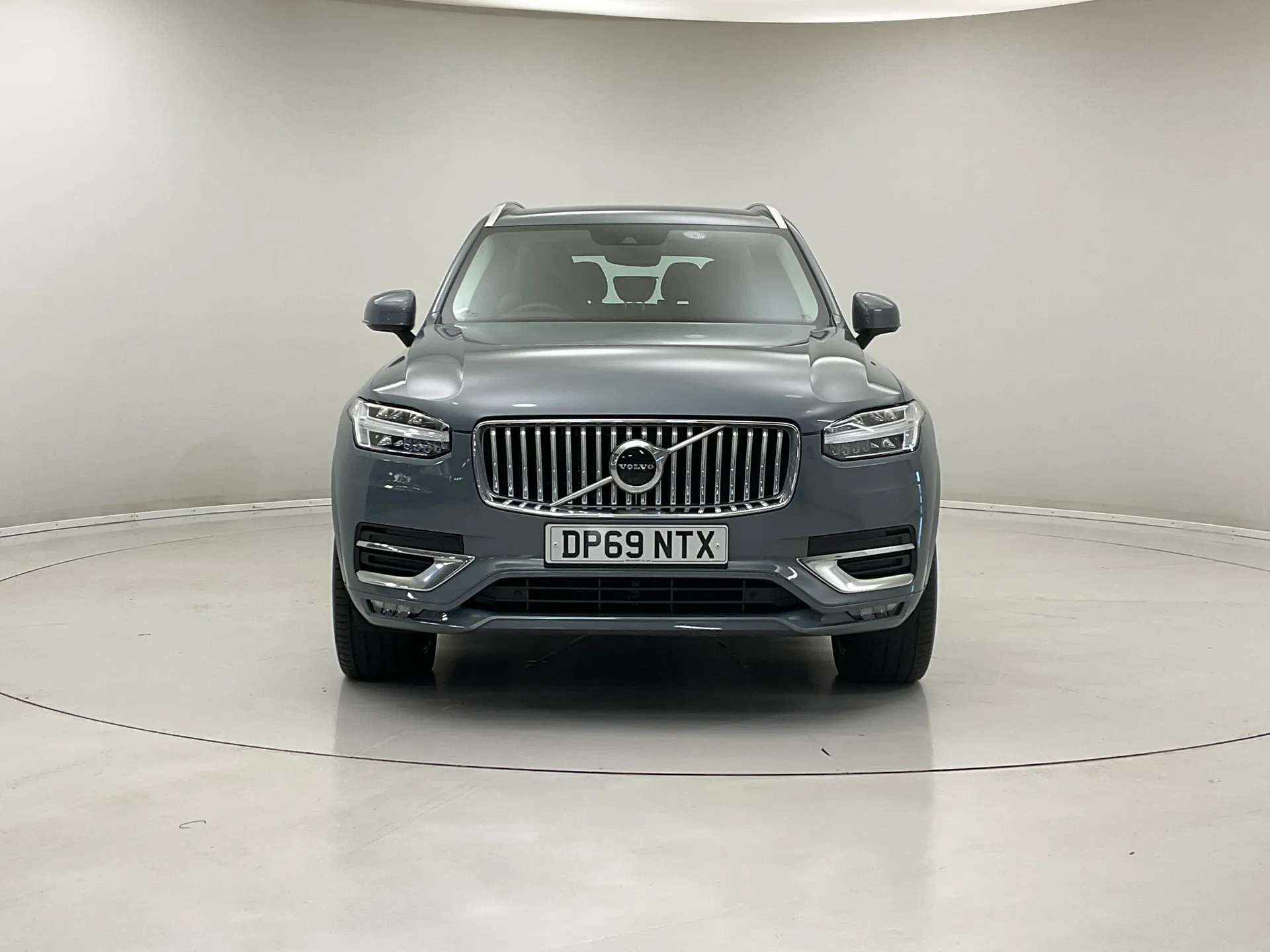 2020 VOLVO XC90 2020 VOLVO XC90