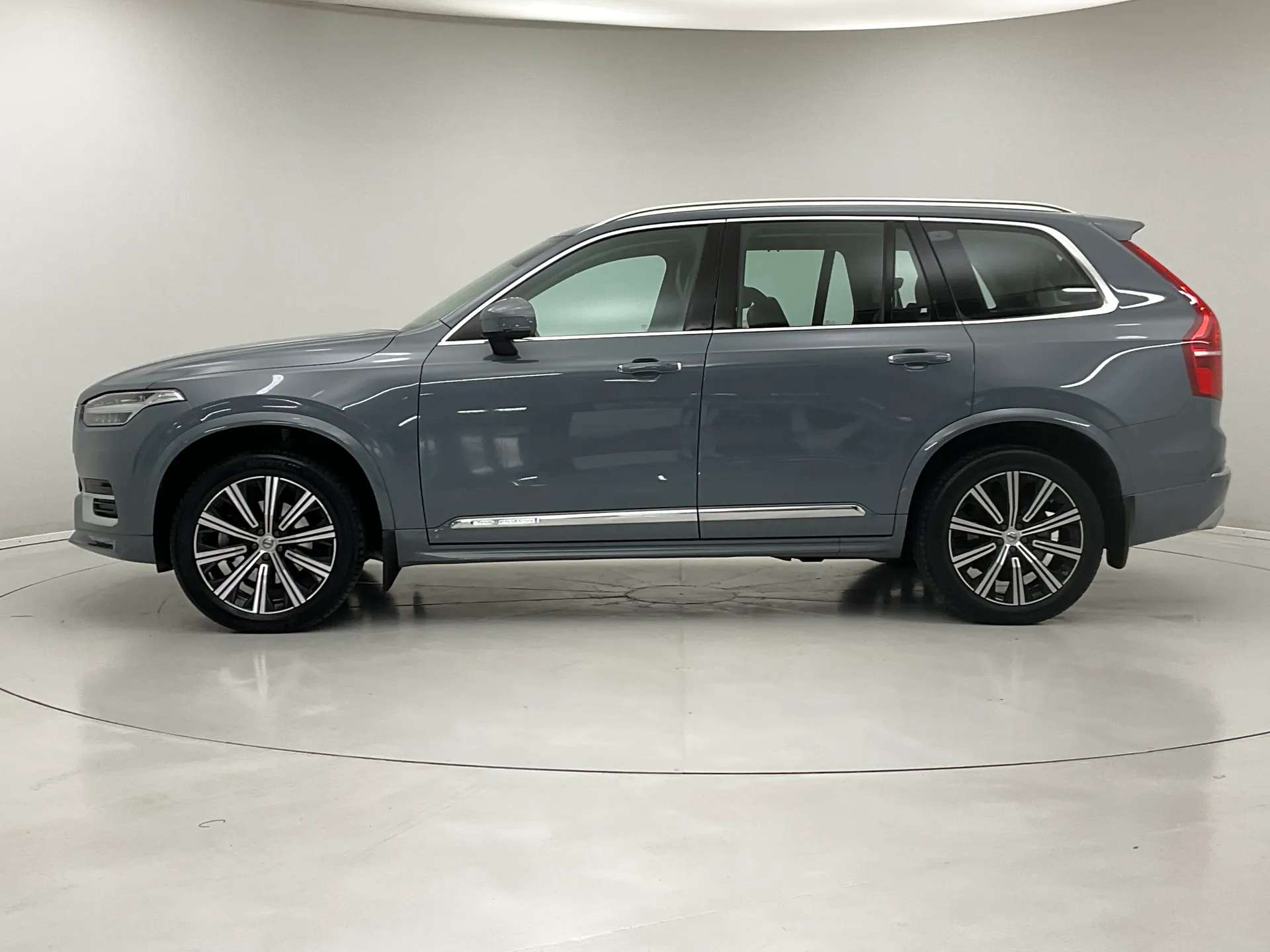 2020 VOLVO XC90 2020 VOLVO XC90