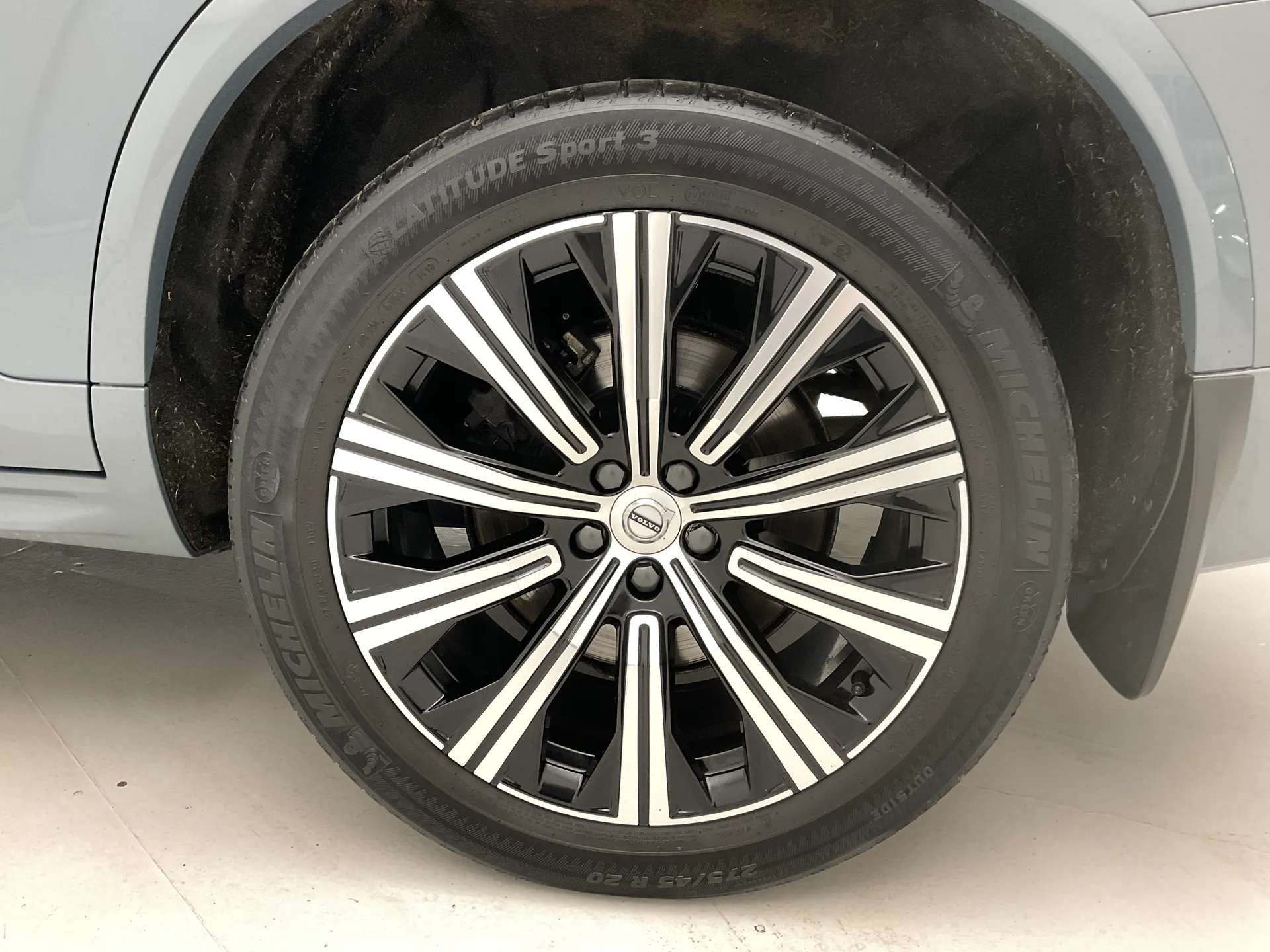 2020 VOLVO XC90 2020 VOLVO XC90