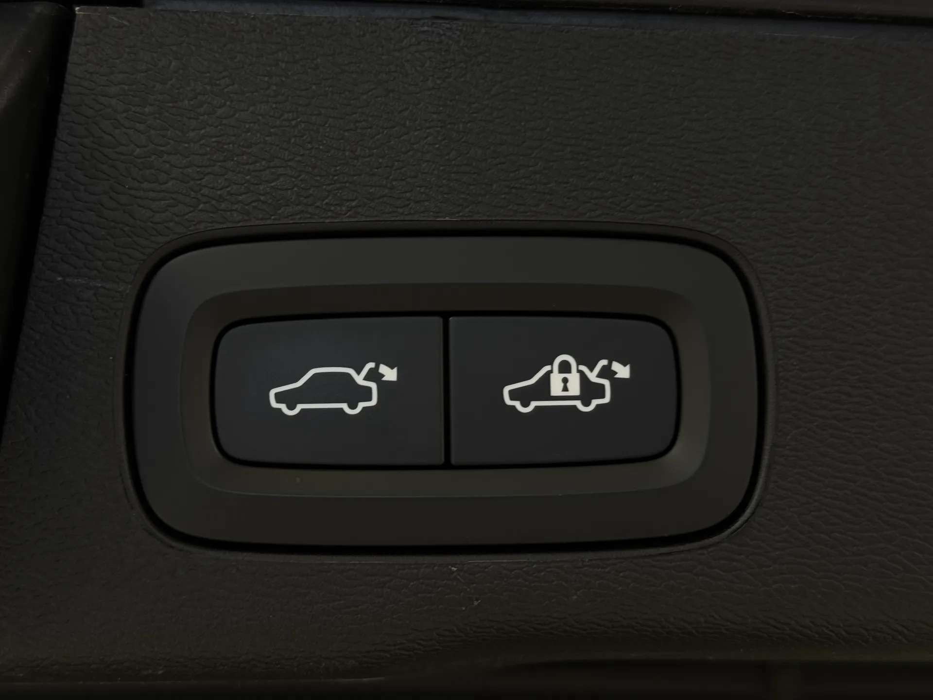 2024 VOLVO XC60 2024 VOLVO XC60