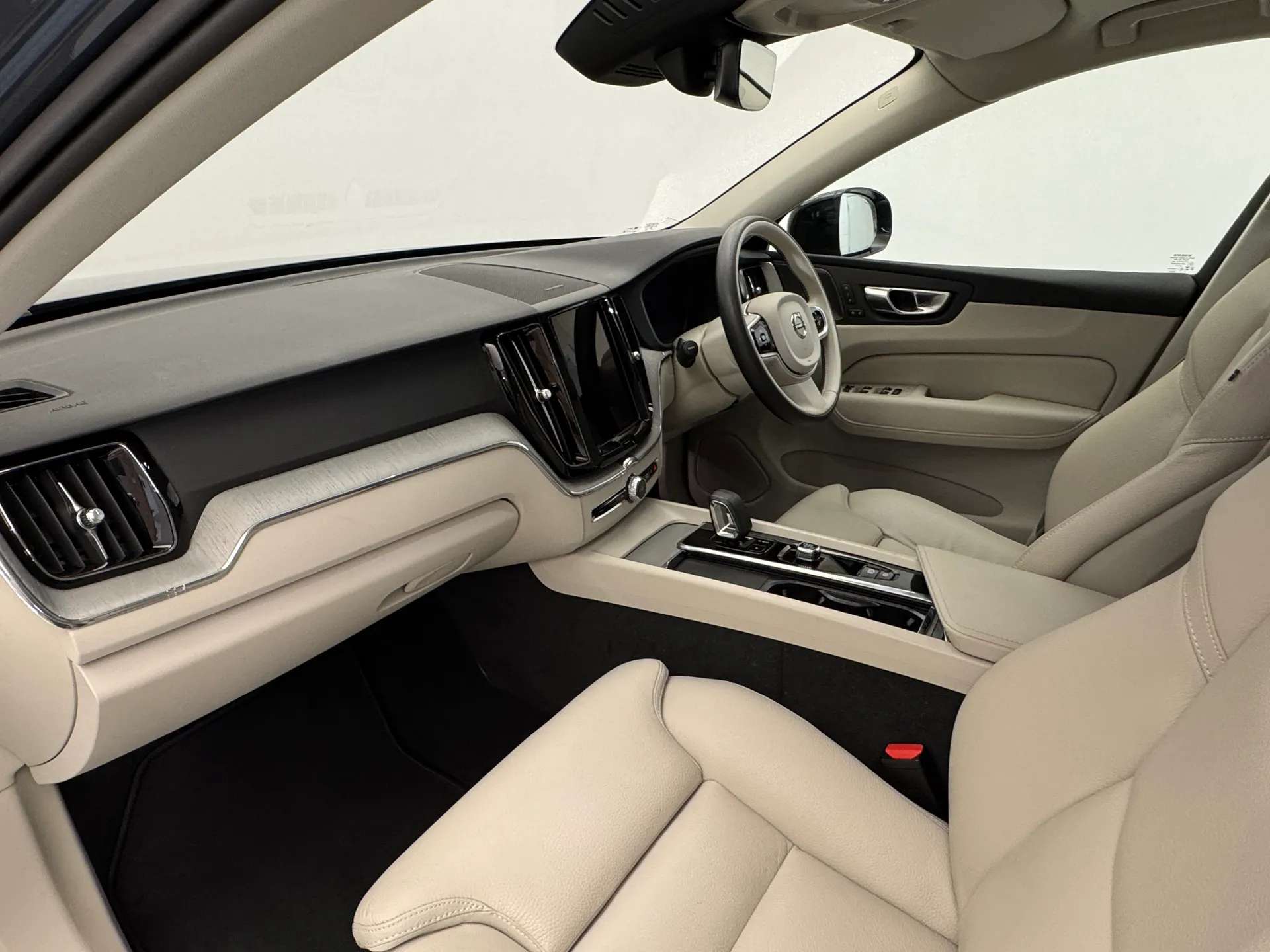 2024 VOLVO XC60 2024 VOLVO XC60