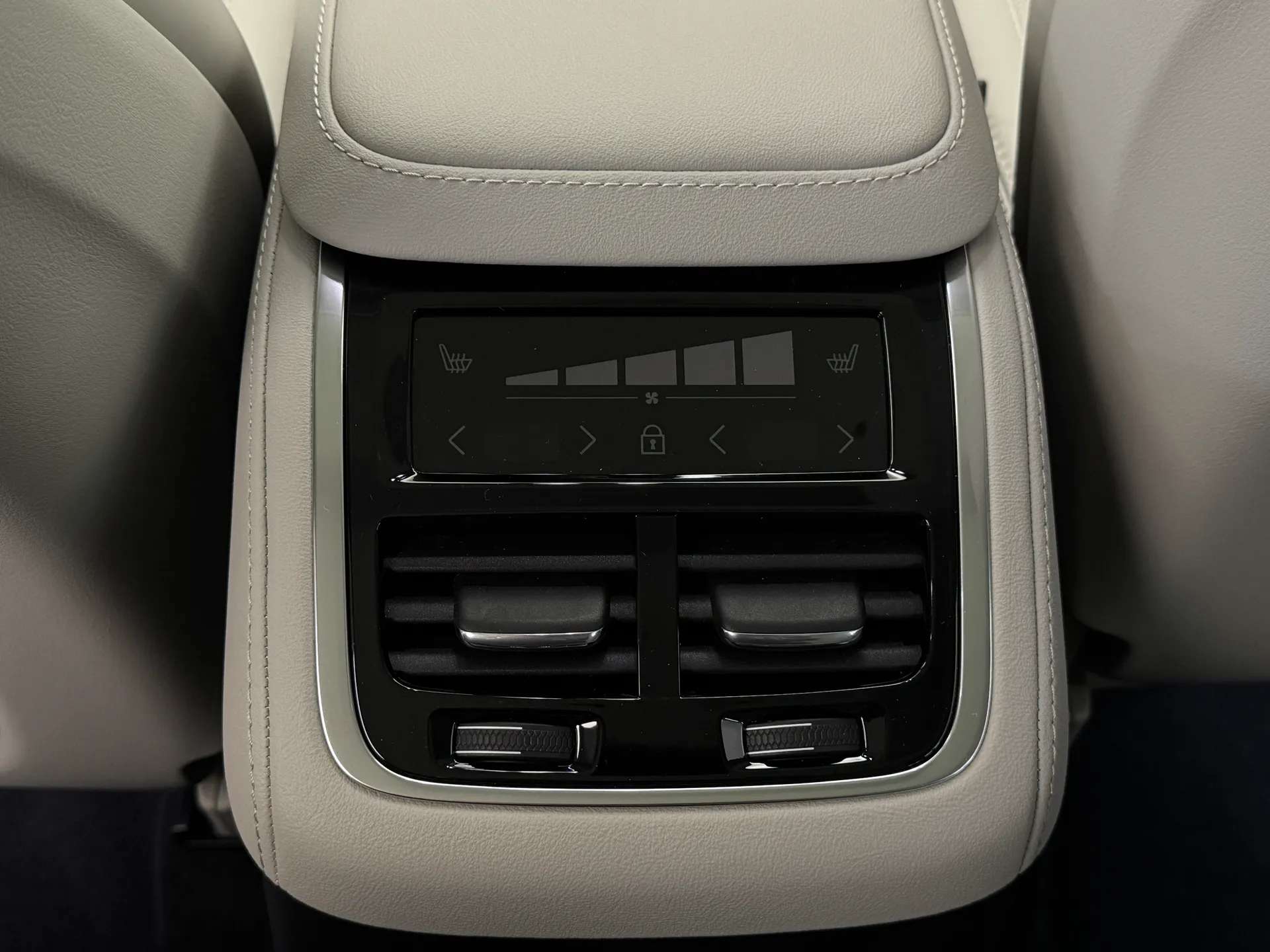 2026 VOLVO XC90 2026 VOLVO XC90