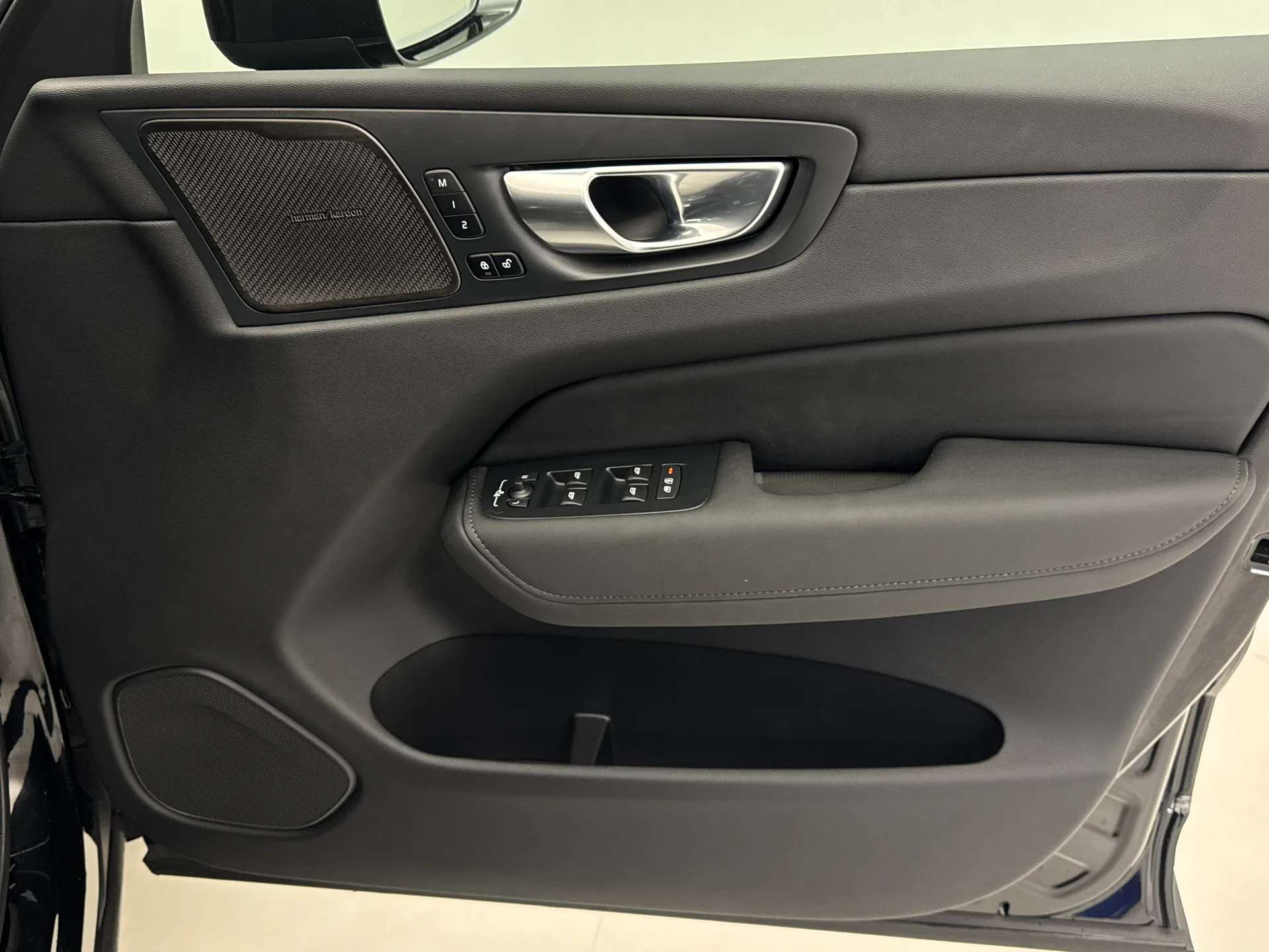 2025 VOLVO XC60 2025 VOLVO XC60