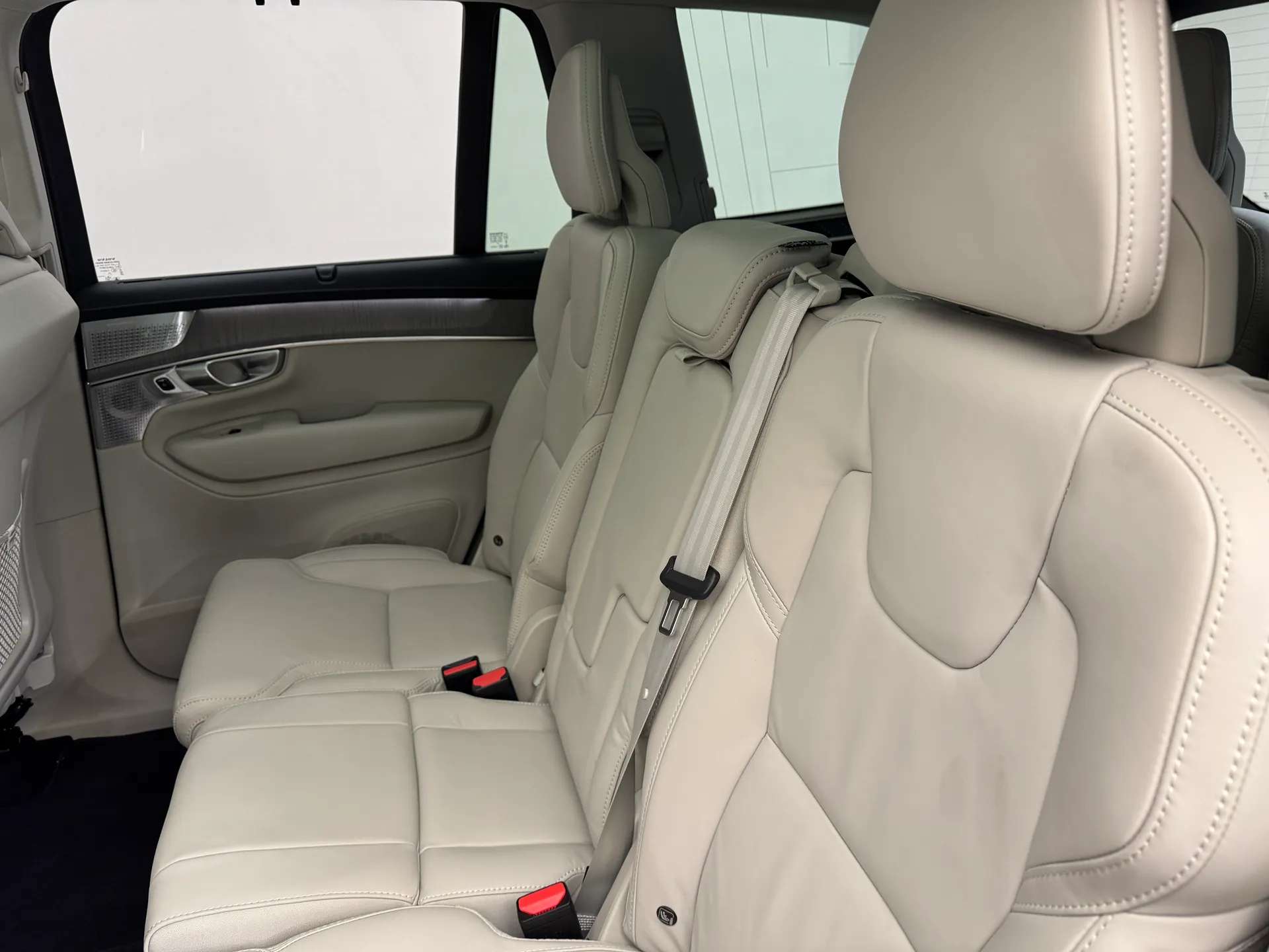 2025 VOLVO XC90 2025 VOLVO XC90