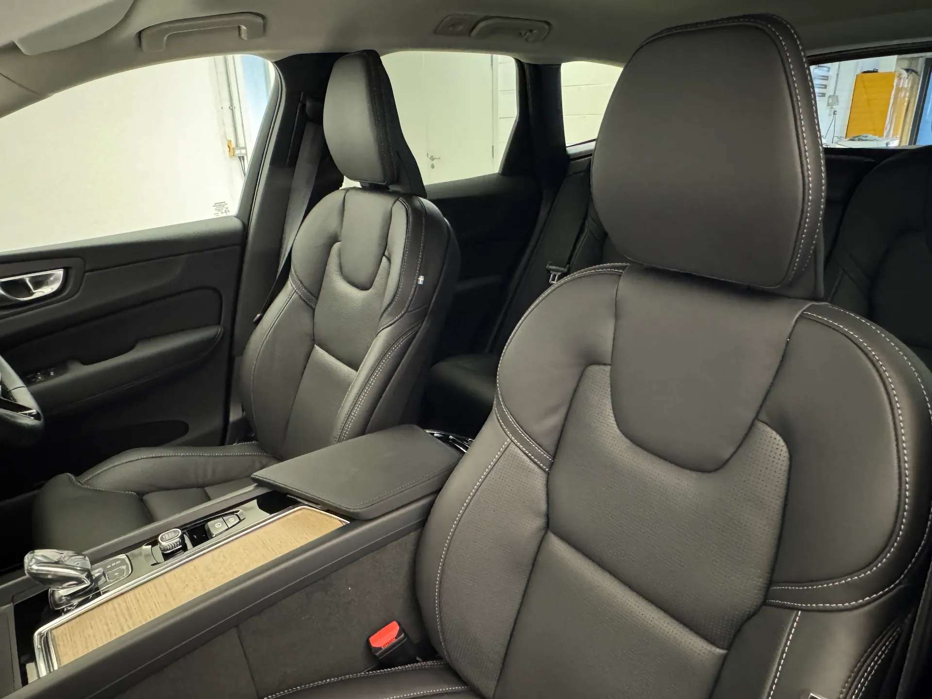 2026 VOLVO XC60 2026 VOLVO XC60