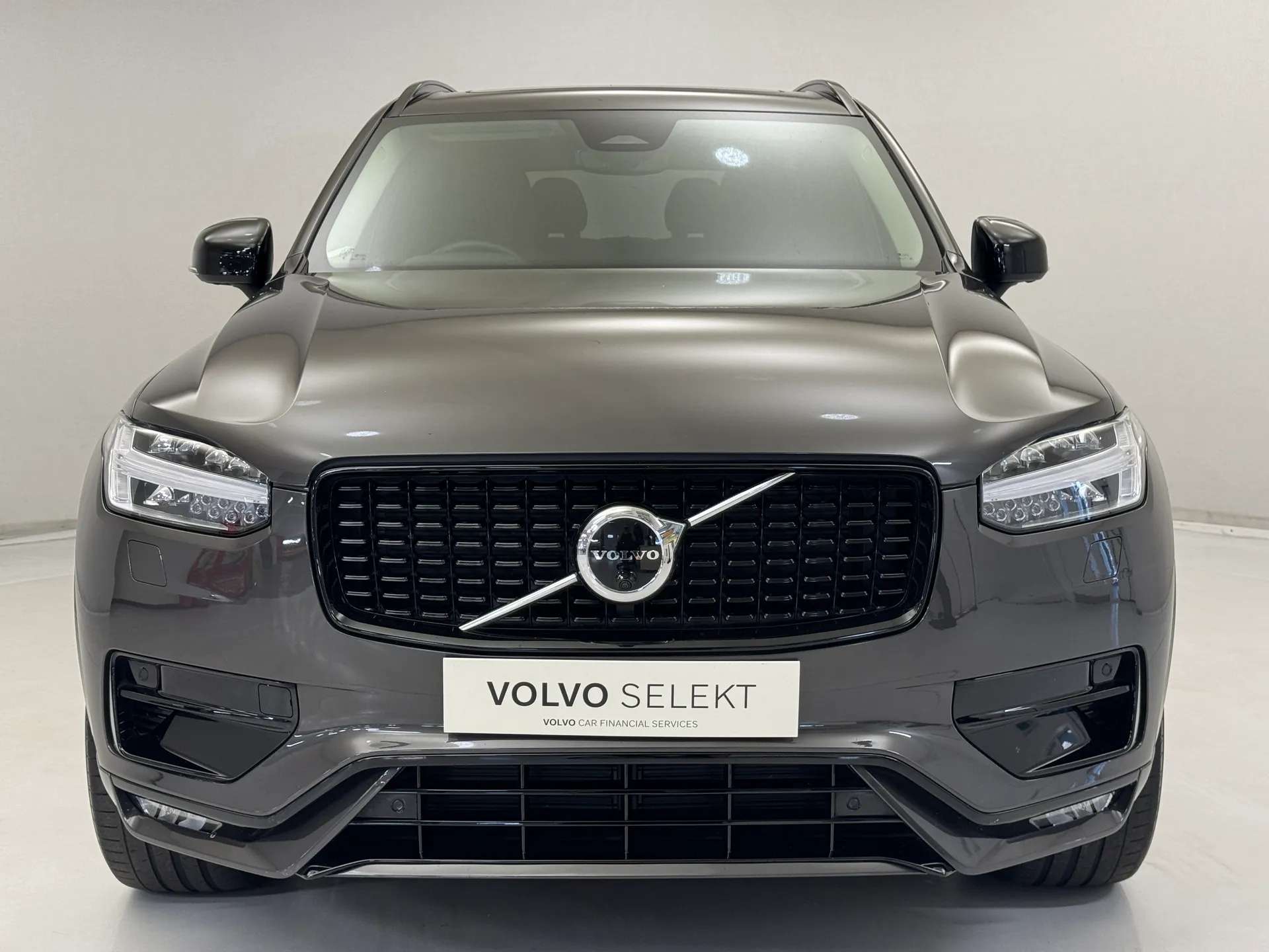 2023 VOLVO XC90 2023 VOLVO XC90