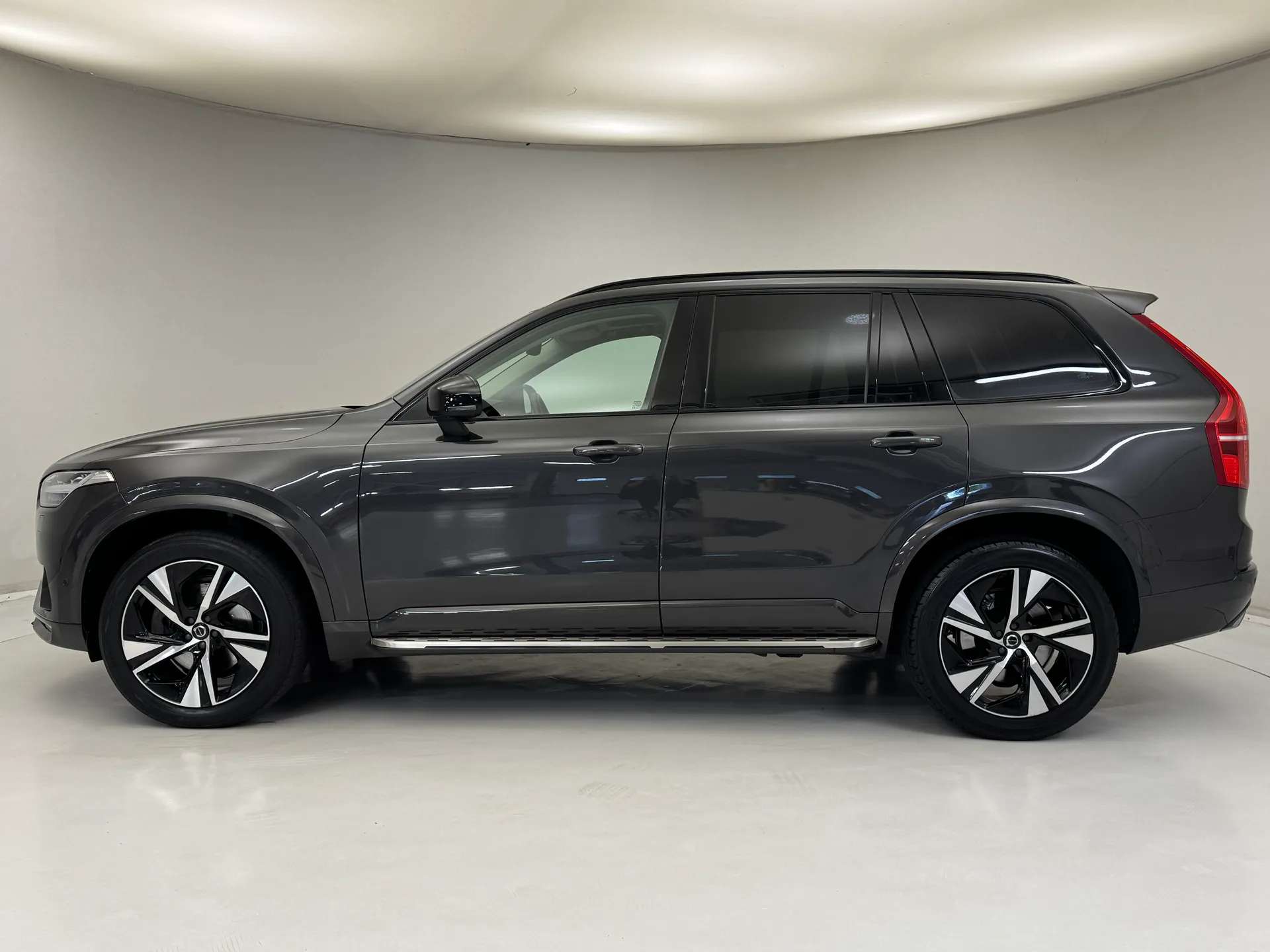 2023 VOLVO XC90 2023 VOLVO XC90