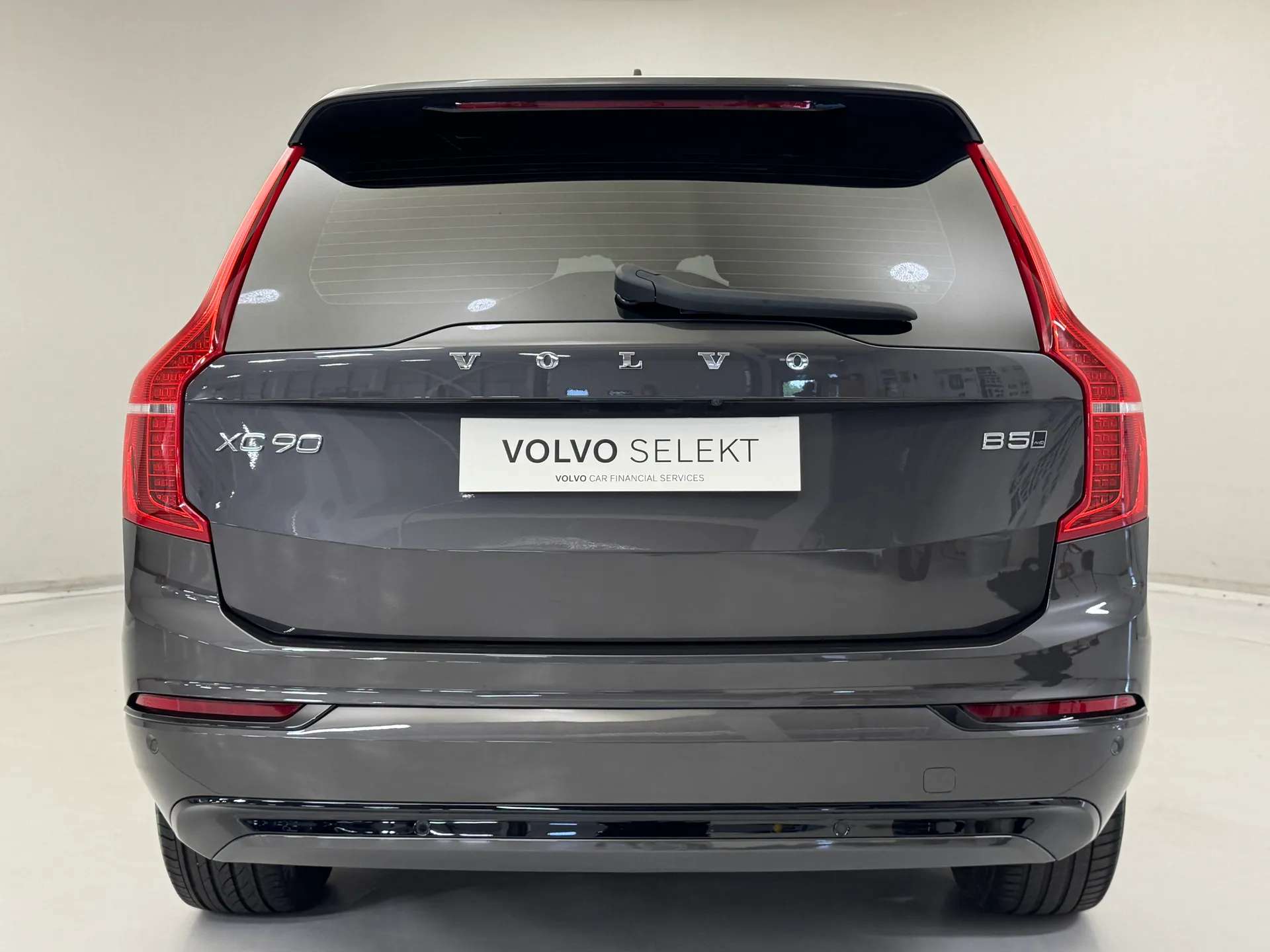 2023 VOLVO XC90 2023 VOLVO XC90
