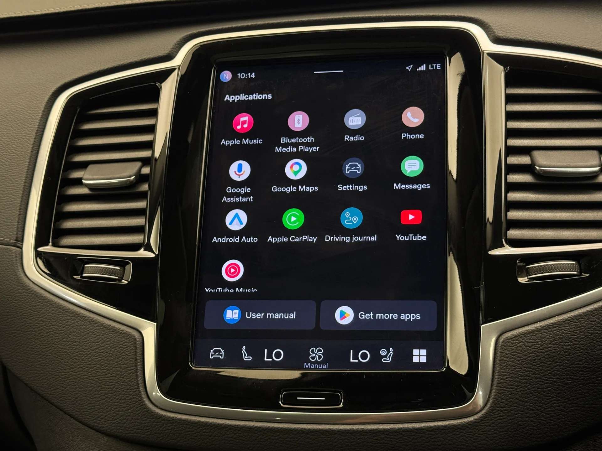 2023 VOLVO XC90 2023 VOLVO XC90