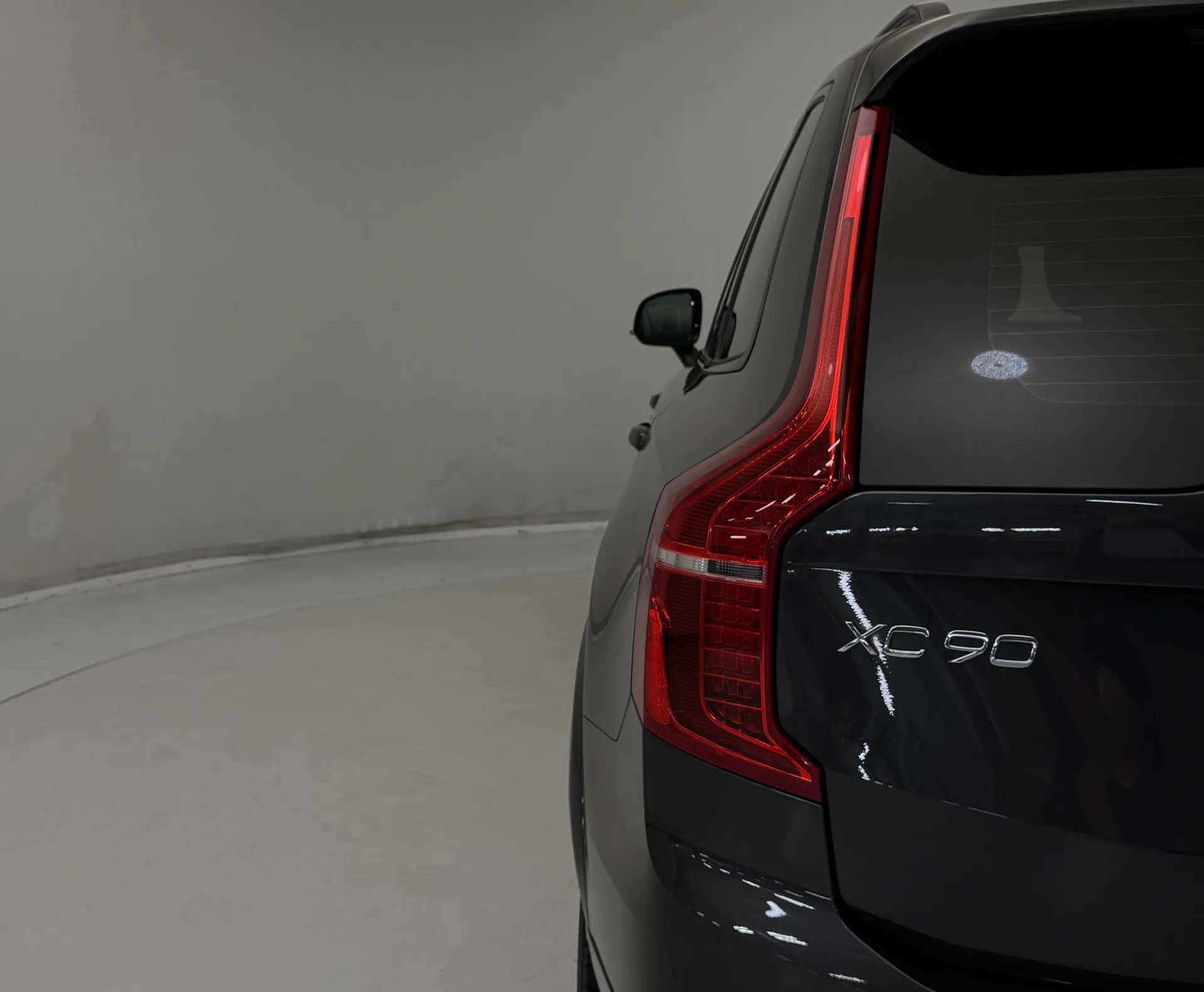 2023 VOLVO XC90 2023 VOLVO XC90