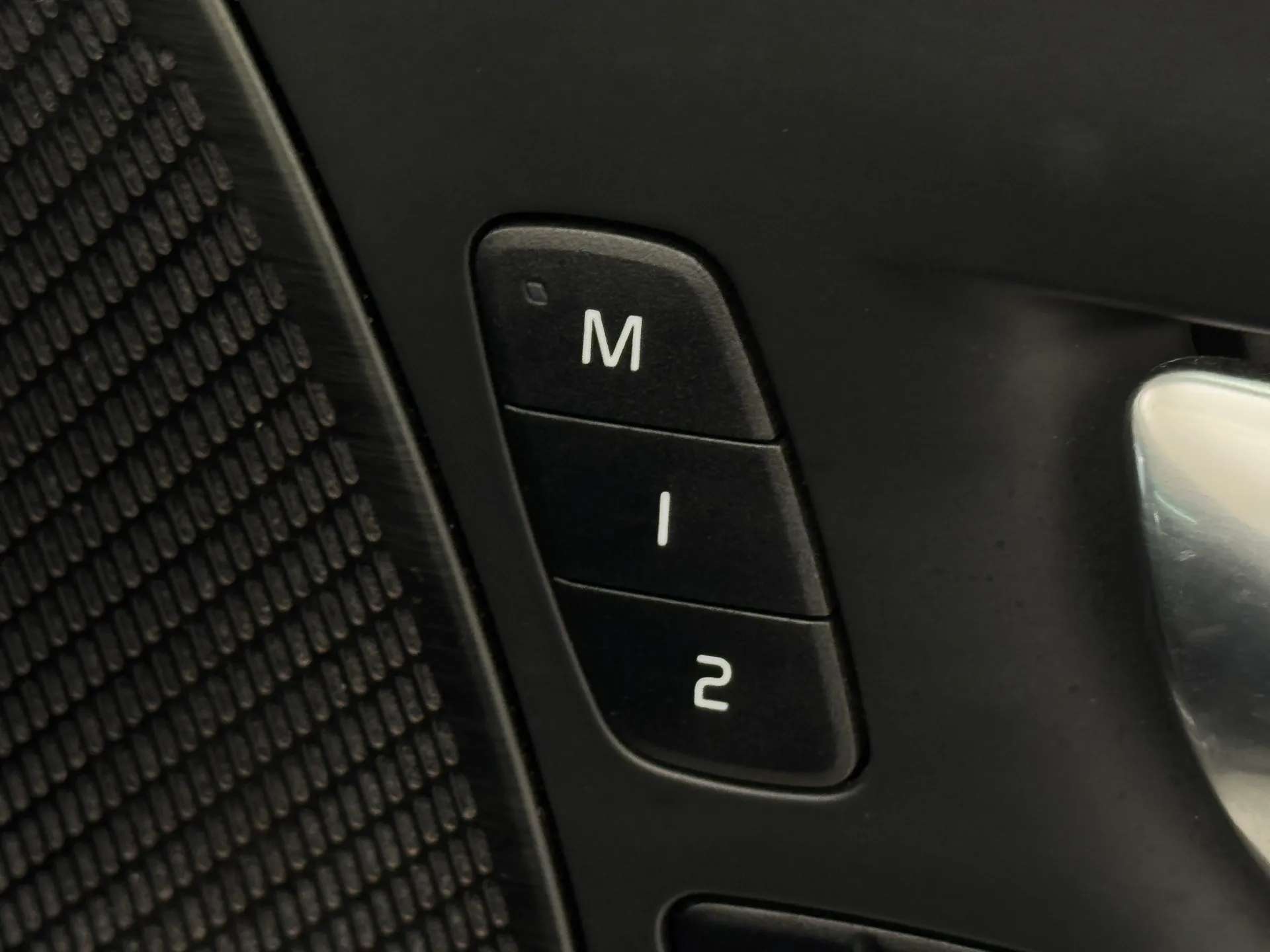 2021 VOLVO XC60 2021 VOLVO XC60