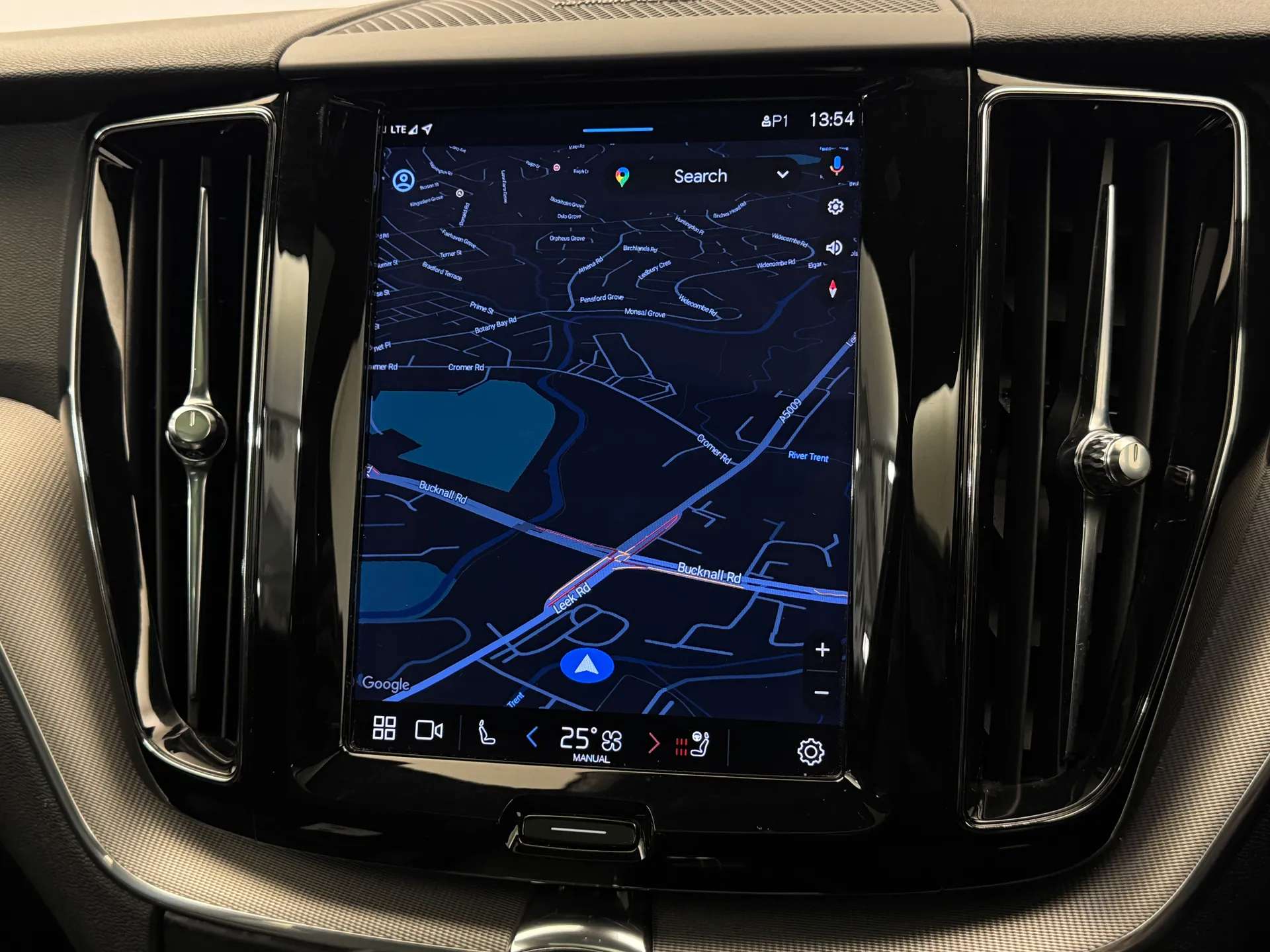 2021 VOLVO XC60 2021 VOLVO XC60