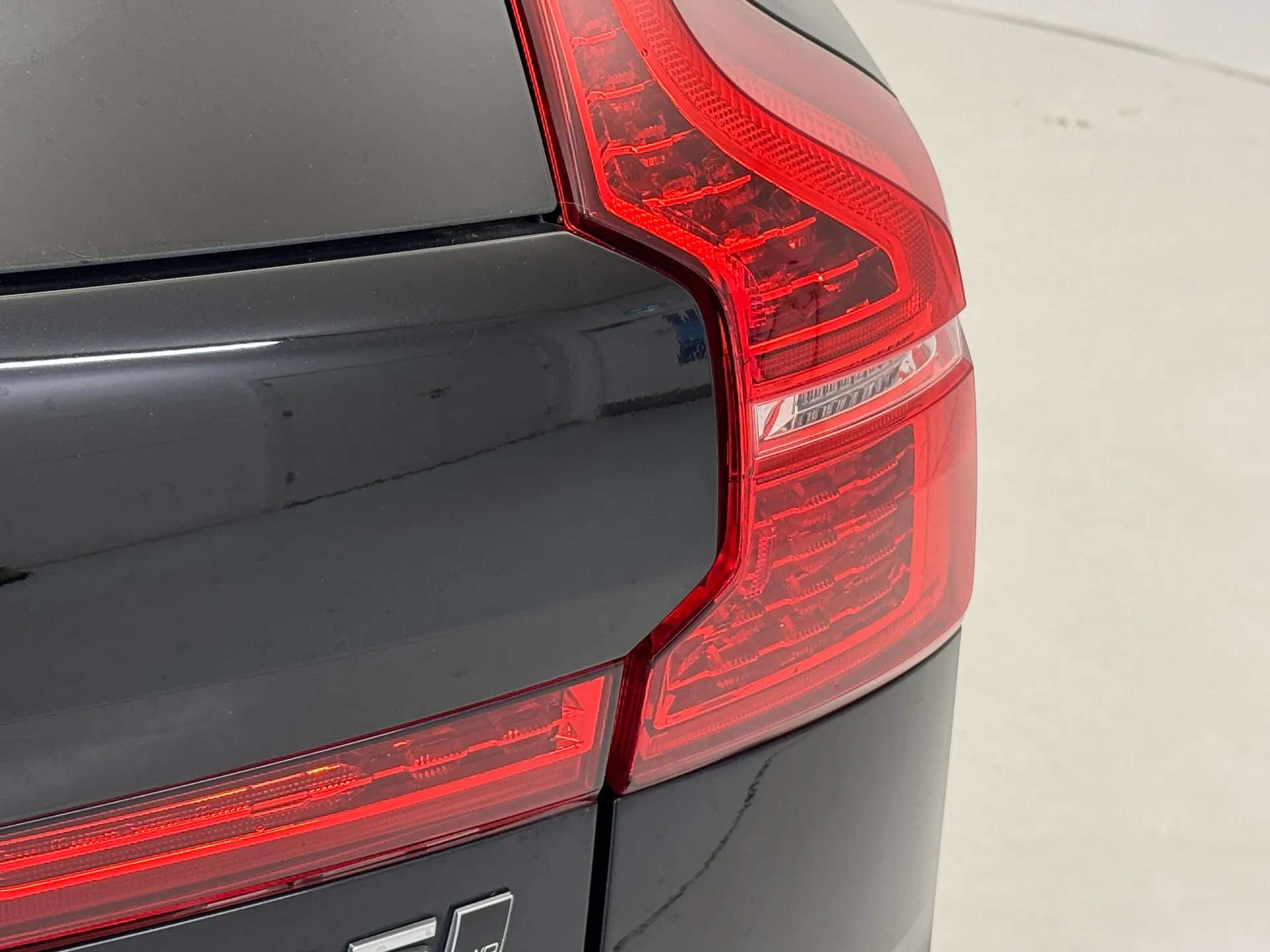 2021 VOLVO XC60 2021 VOLVO XC60