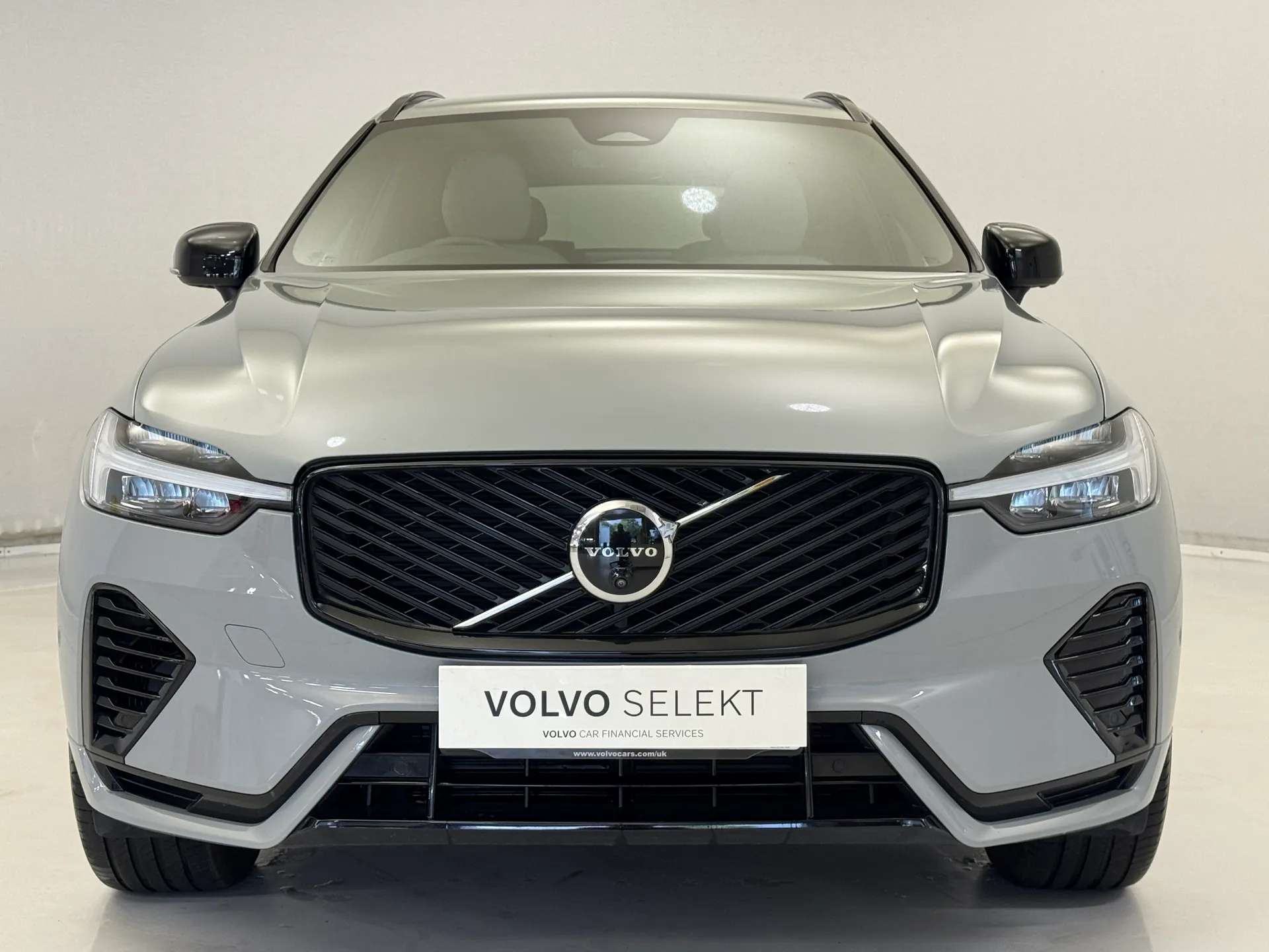 2025 VOLVO XC60 2025 VOLVO XC60