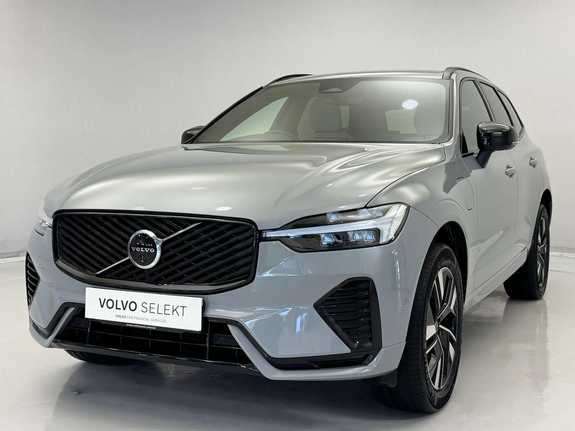 2025 VOLVO XC60 2025 VOLVO XC60