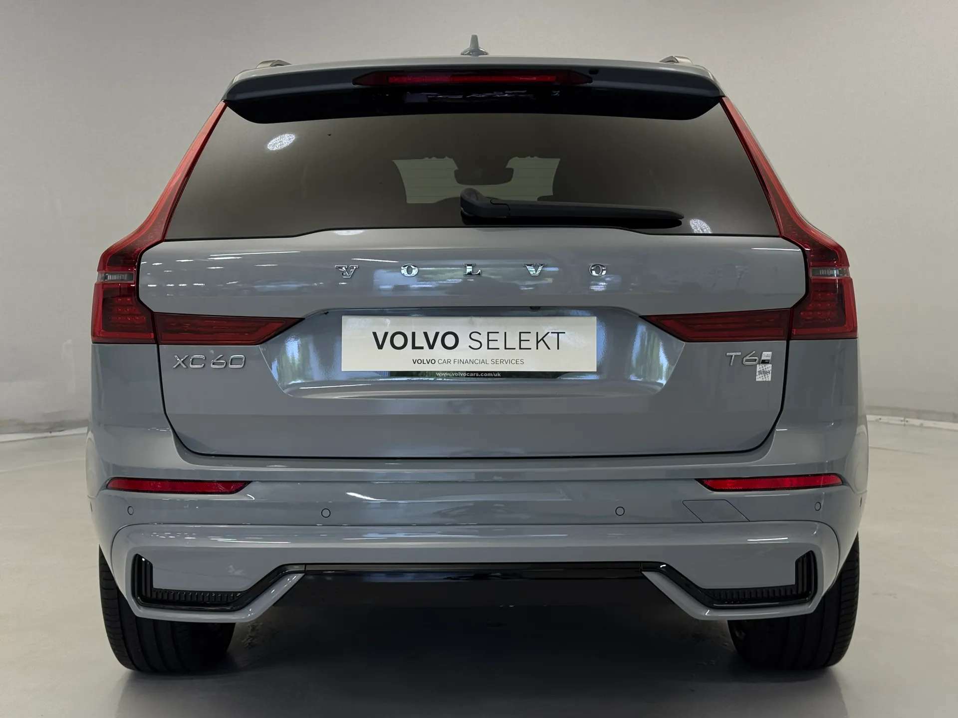 2025 VOLVO XC60 2025 VOLVO XC60
