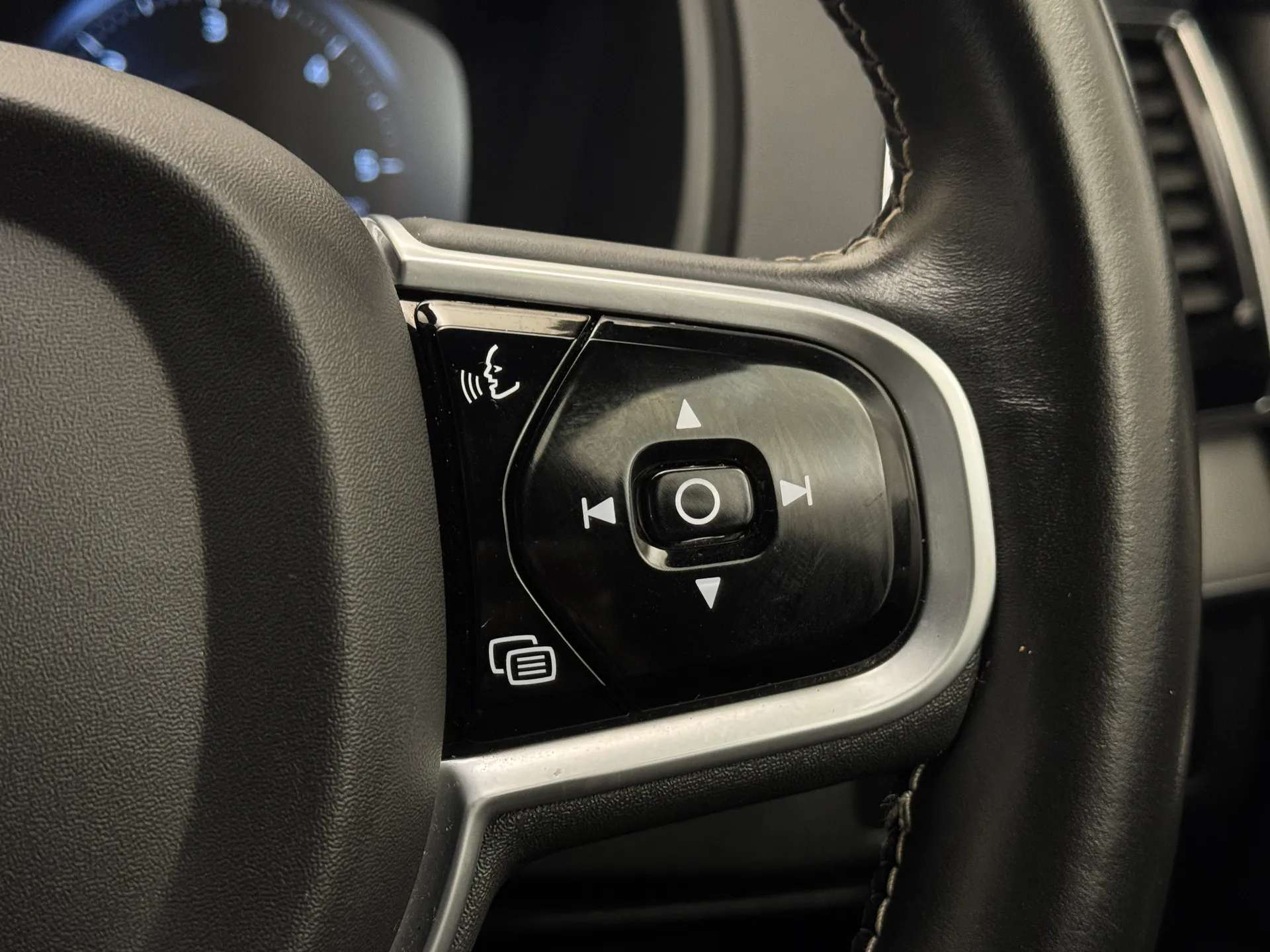 2021 VOLVO XC90 2021 VOLVO XC90