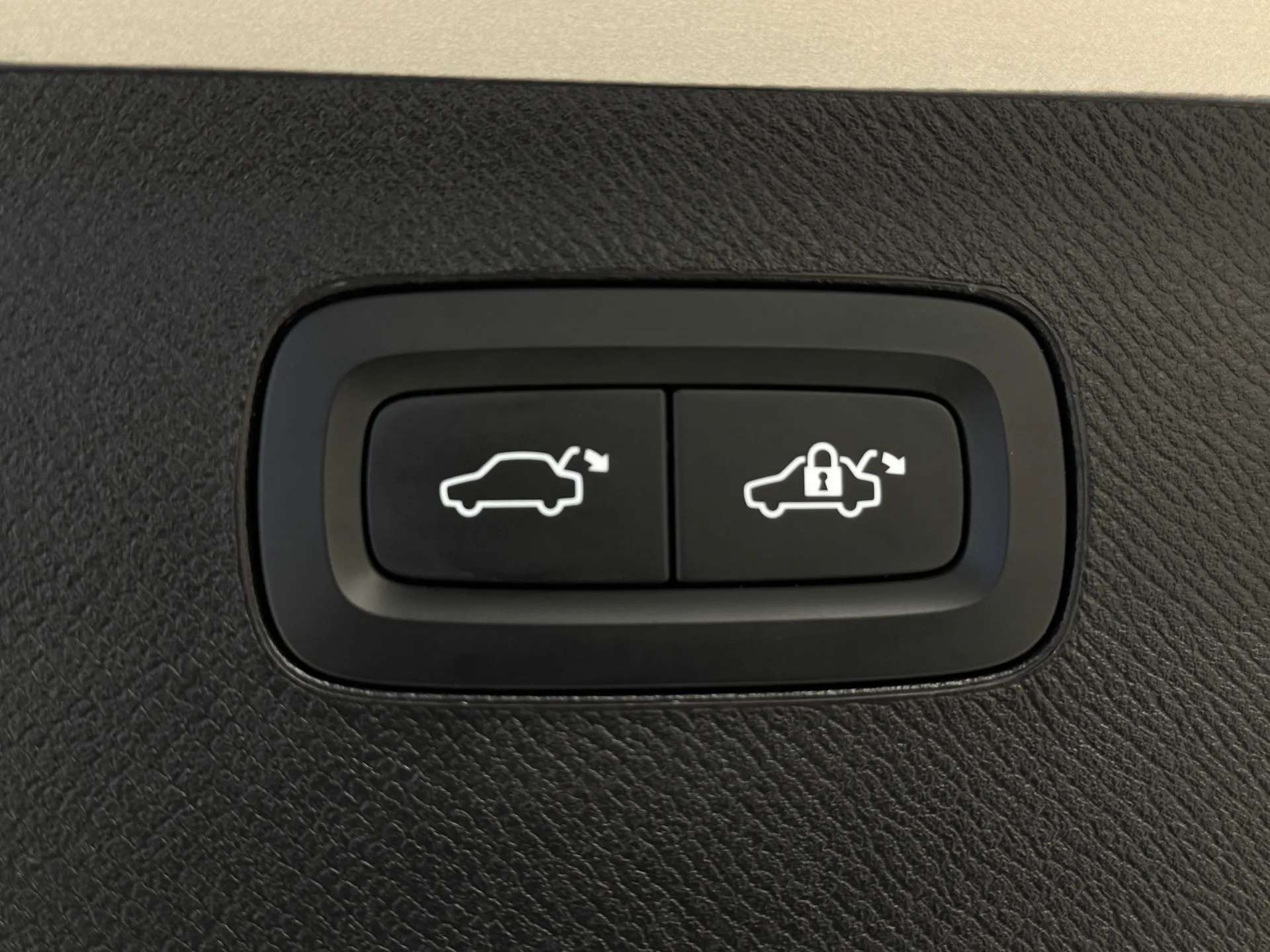 2022 VOLVO XC90 2022 VOLVO XC90