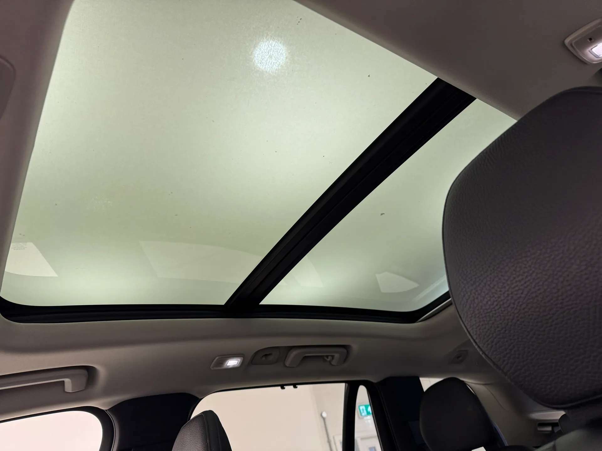 2022 VOLVO XC90 2022 VOLVO XC90