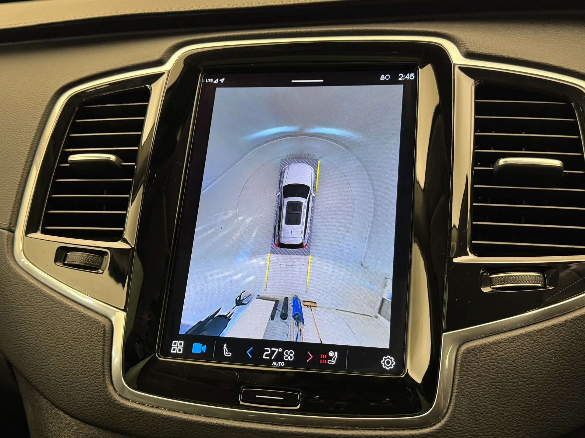 2022 VOLVO XC90 2022 VOLVO XC90