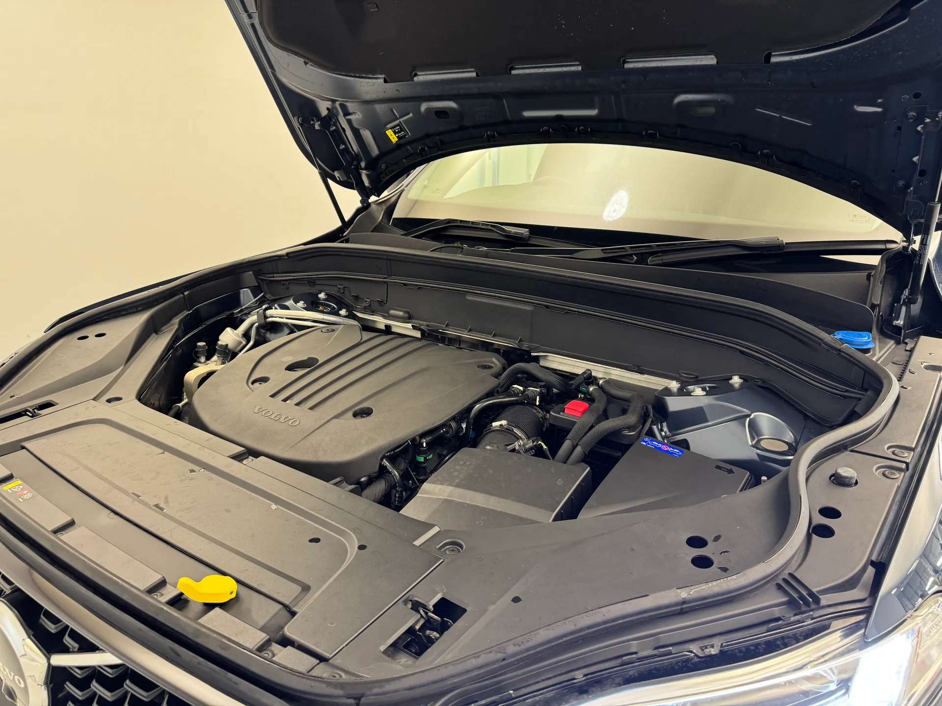 2023 VOLVO XC90 2023 VOLVO XC90