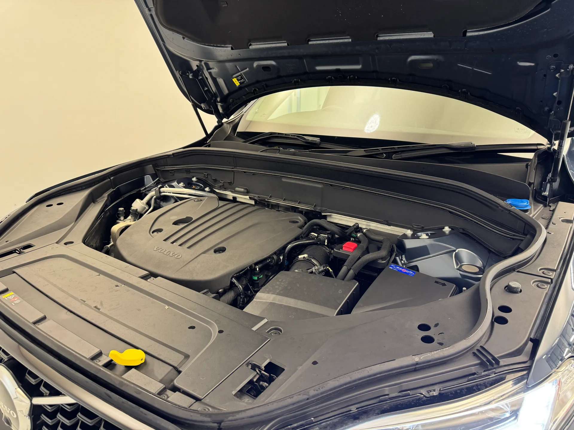 2023 VOLVO XC90 2023 VOLVO XC90