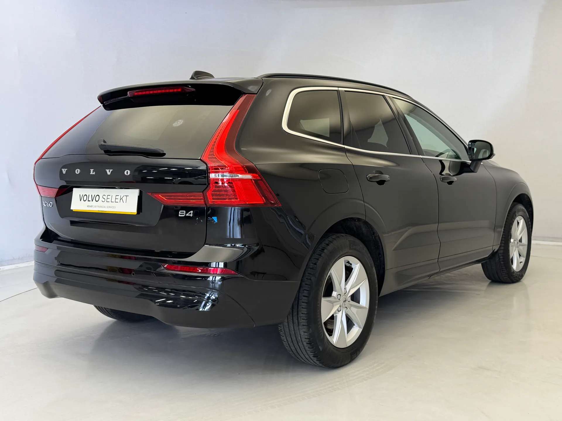 2021 VOLVO XC60 2021 VOLVO XC60