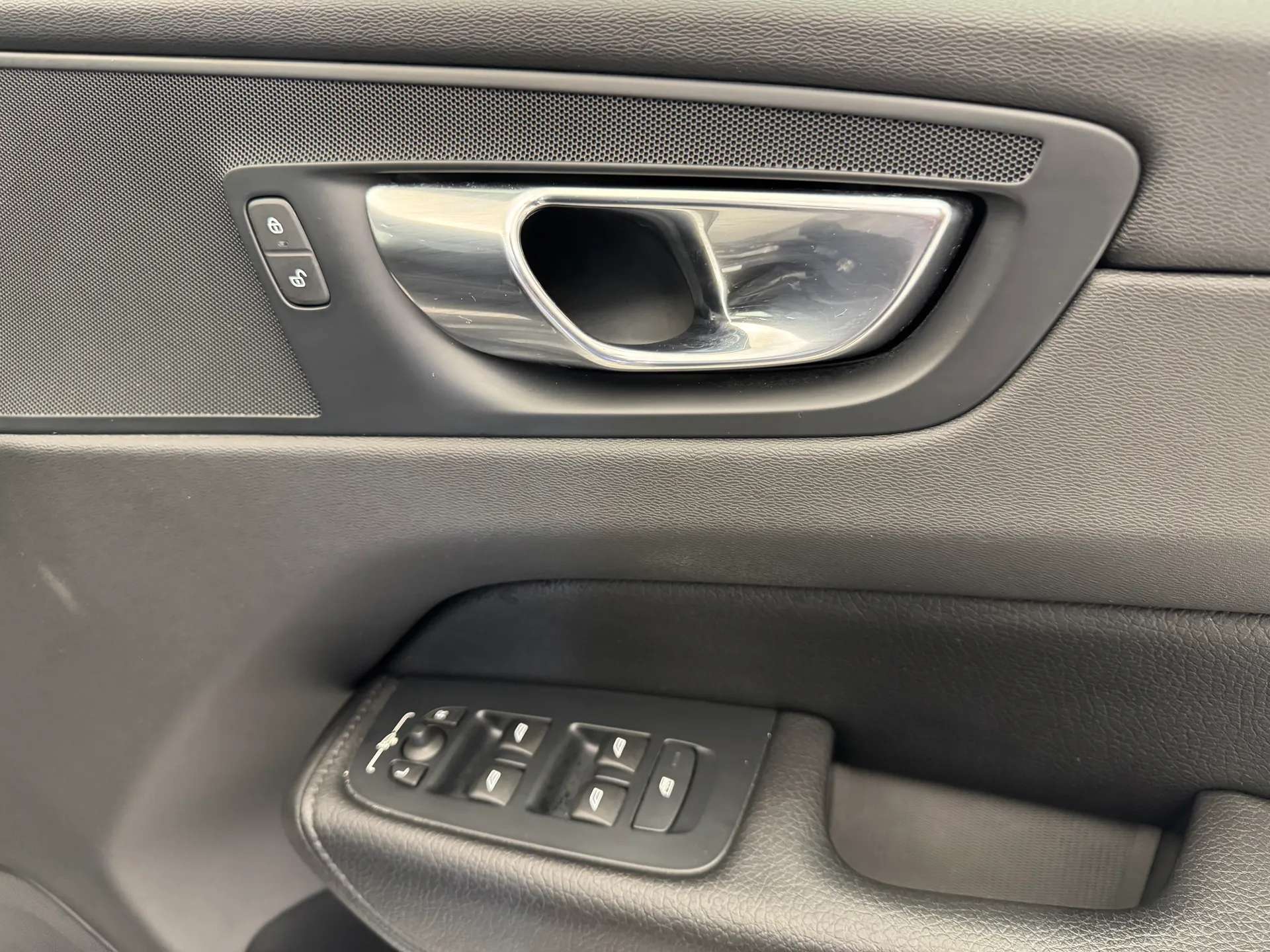 2021 VOLVO XC60 2021 VOLVO XC60